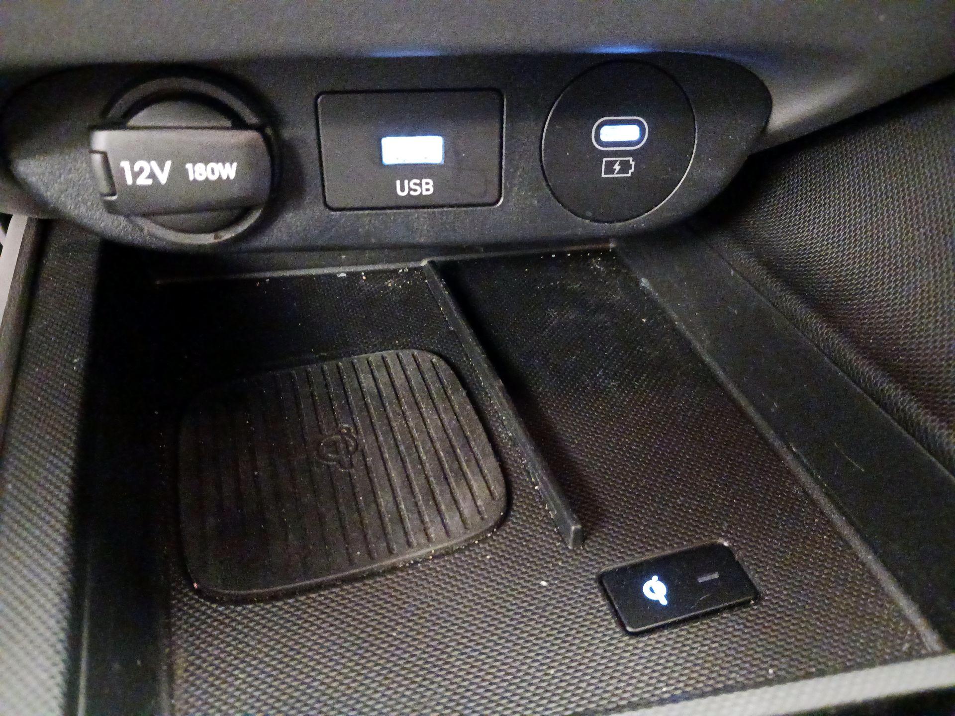 Thumbnail: 2025 Hyundai Elantra - 19