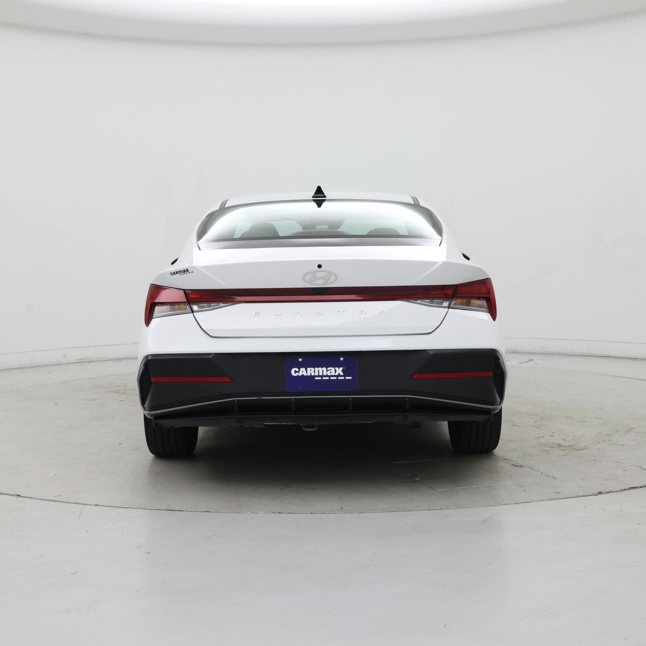 Thumbnail: 2025 Hyundai Elantra - 8