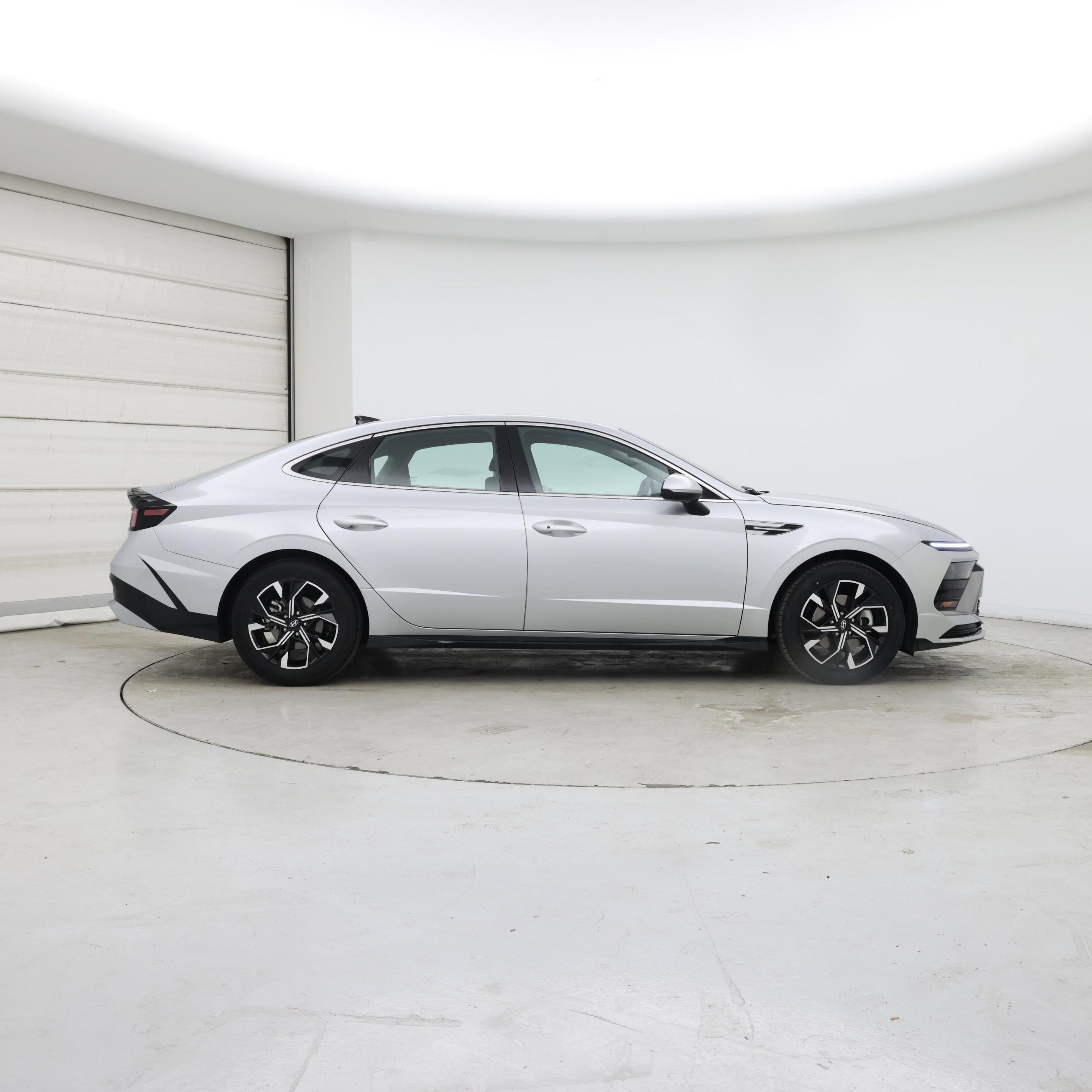 Thumbnail: 2025 Hyundai Sonata - 7