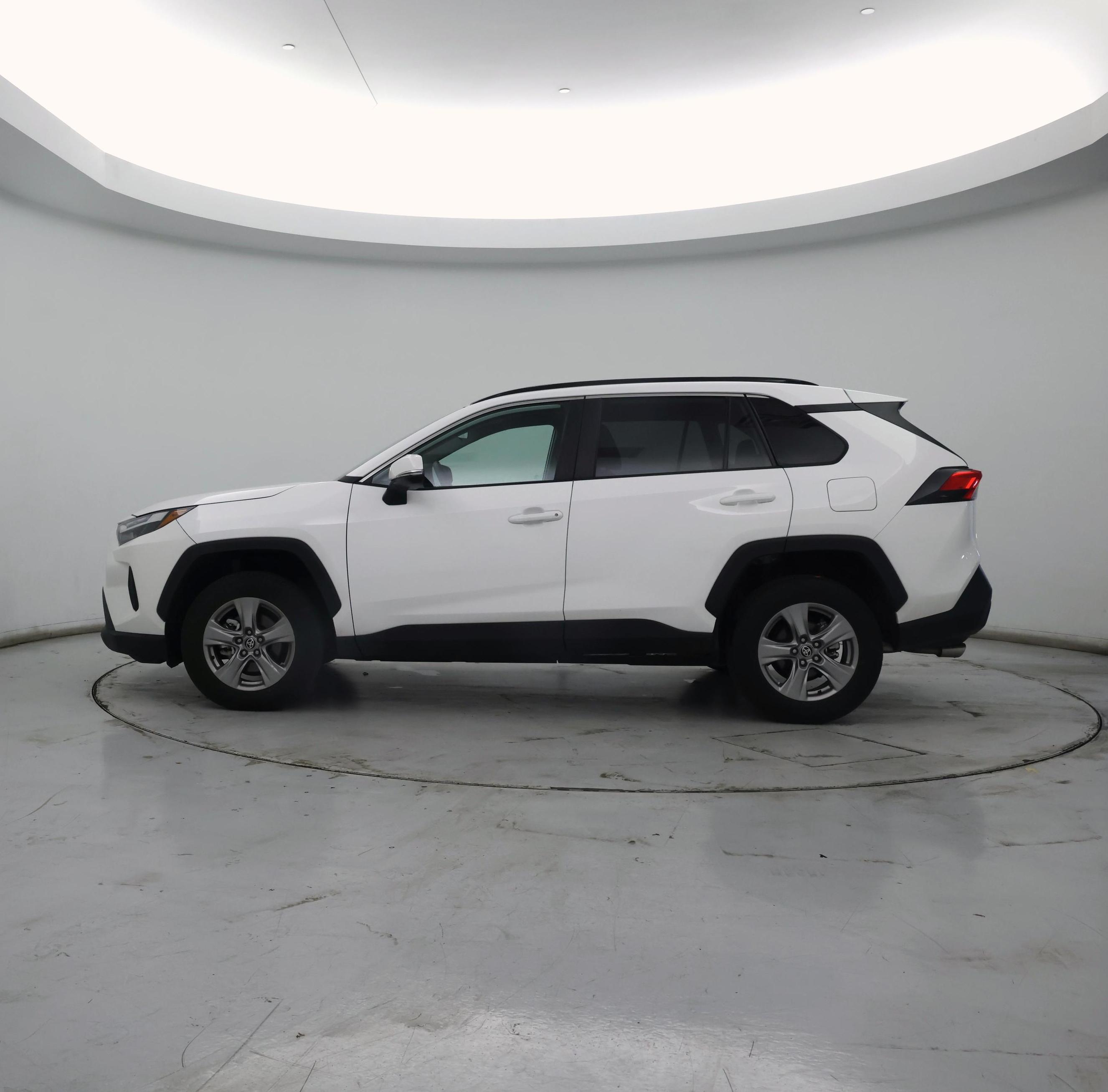 Thumbnail: 2025 Toyota RAV4 - 3