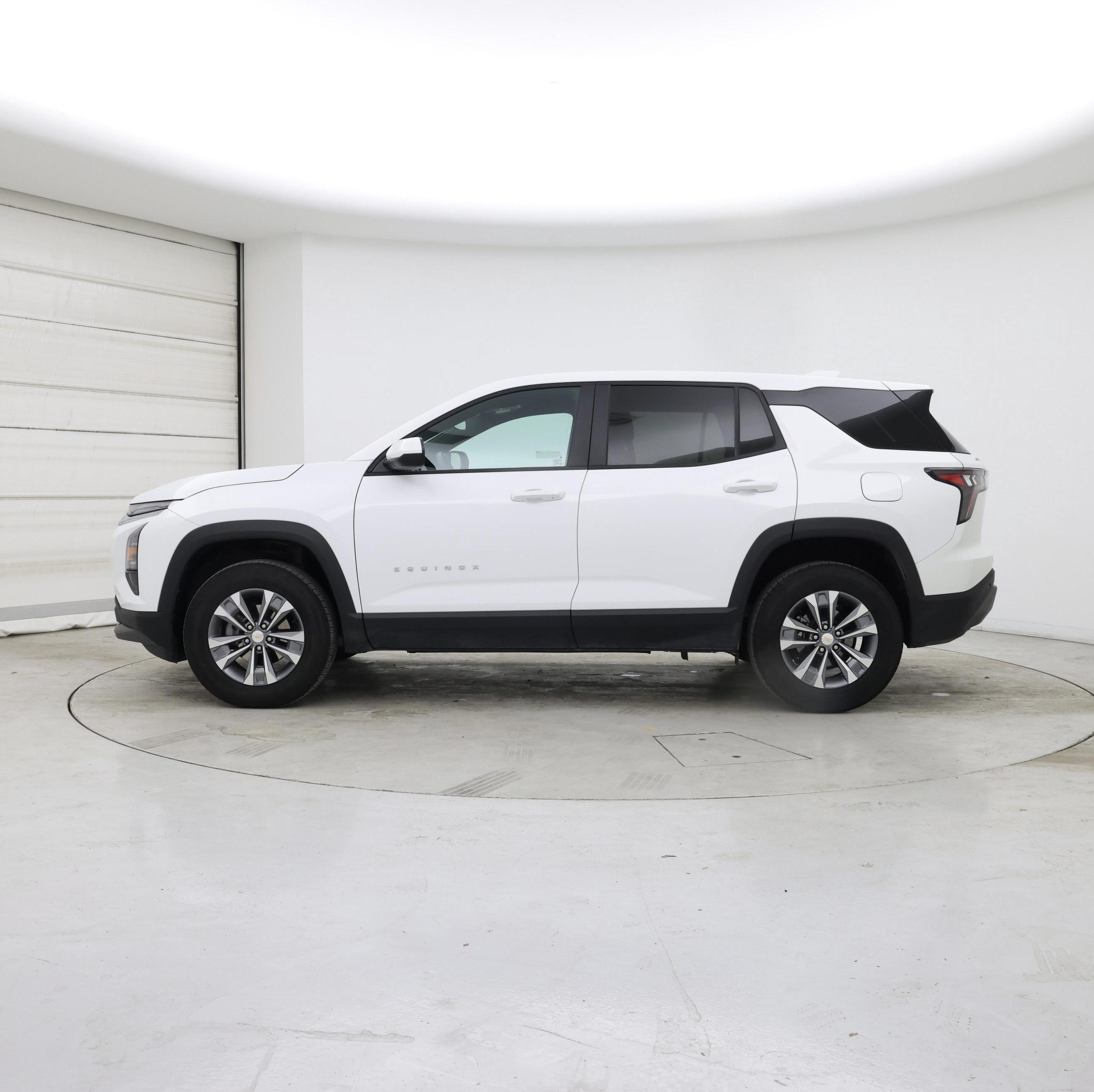 Thumbnail: 2025 Chevrolet Equinox - 3