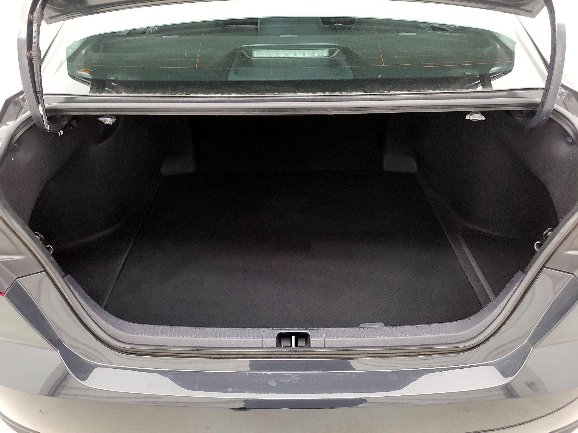 Thumbnail: 2025 Toyota Camry - 20