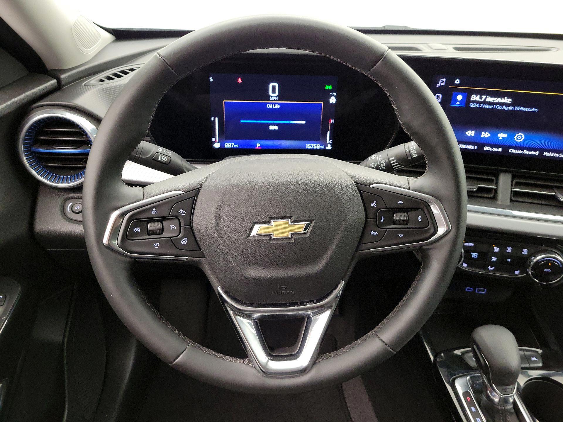 Thumbnail: 2025 Chevrolet Trax - 10