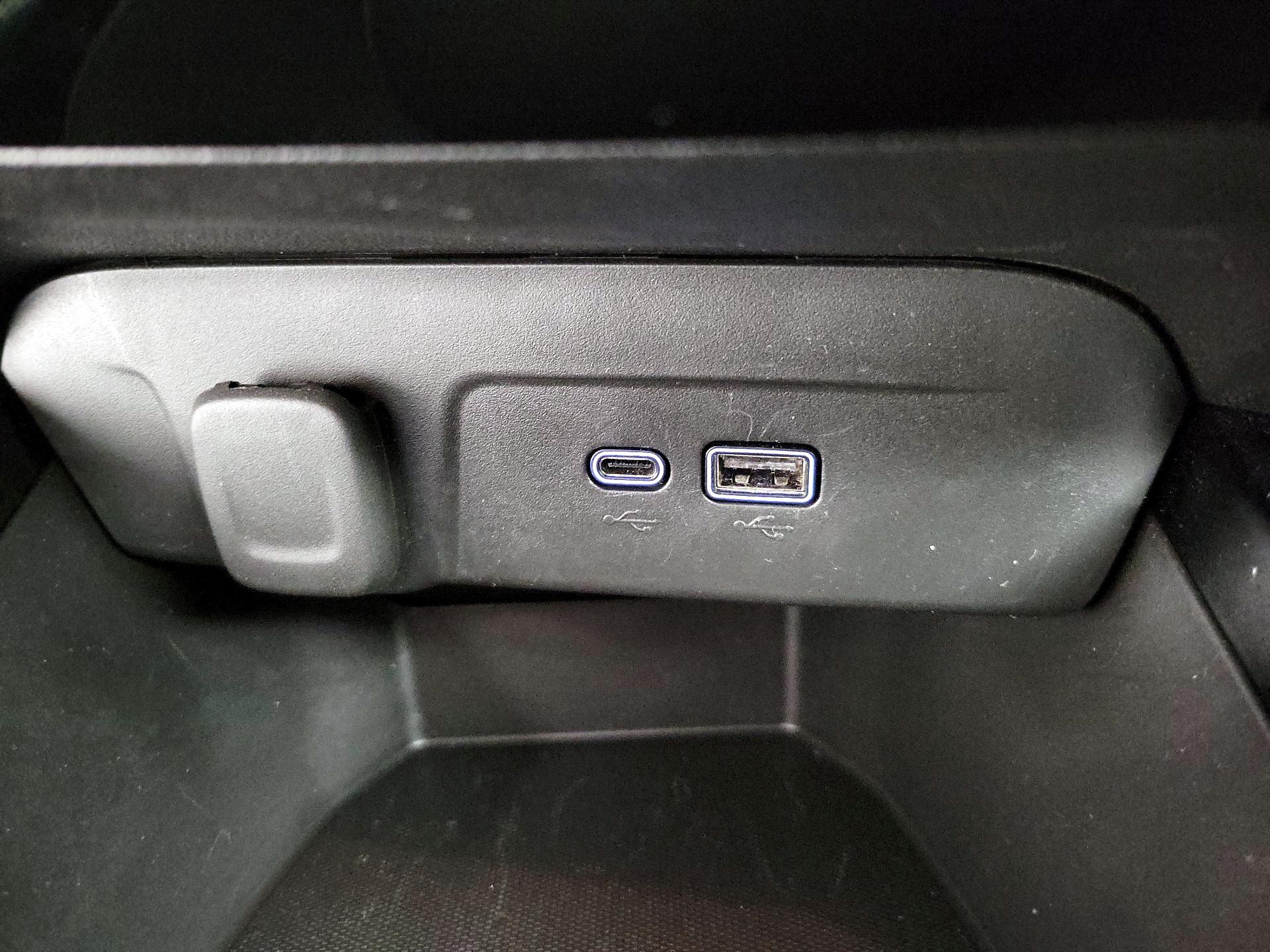 Thumbnail: 2025 Chevrolet Trax - 18