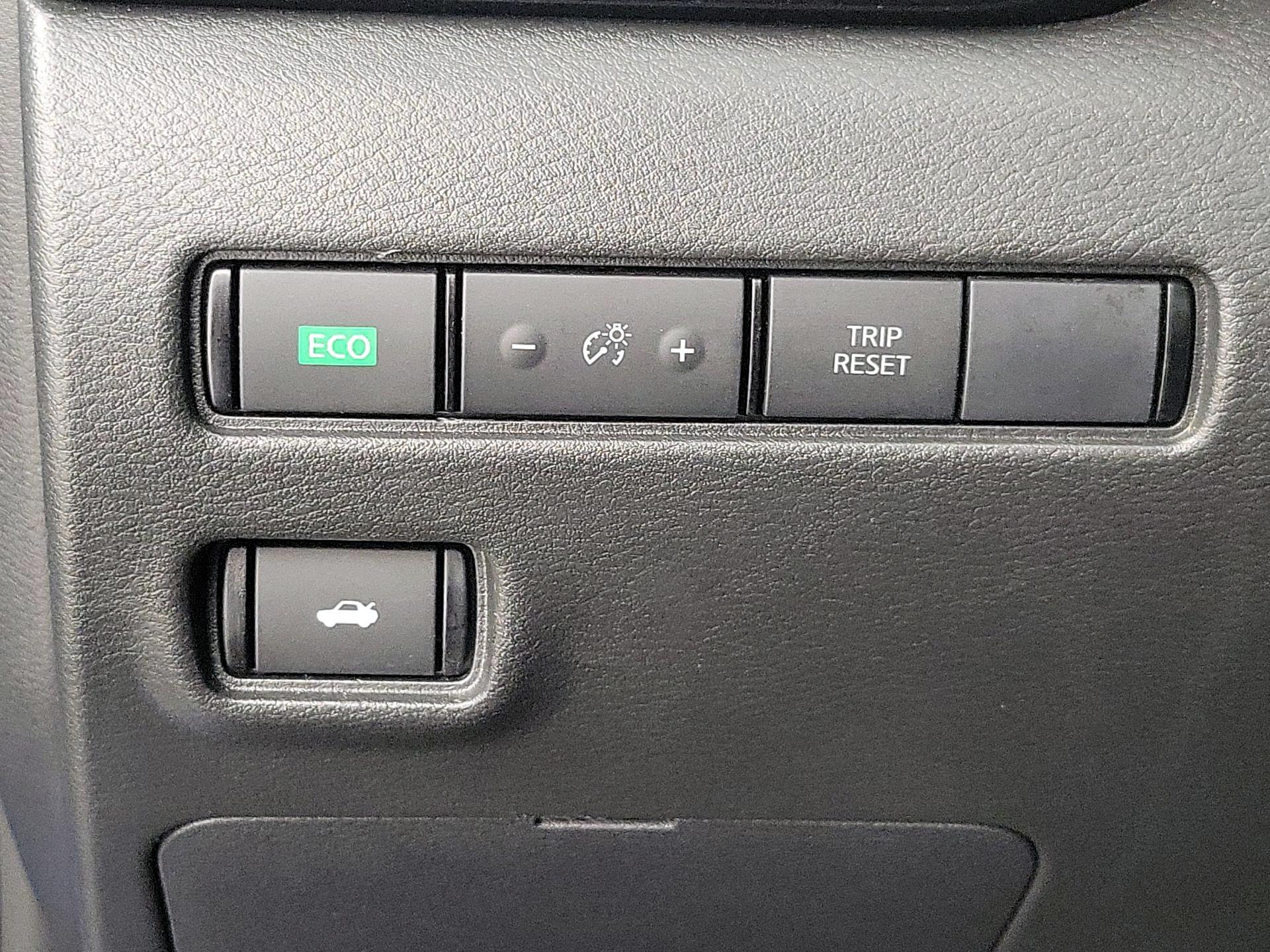 Thumbnail: 2025 Nissan Sentra - 13