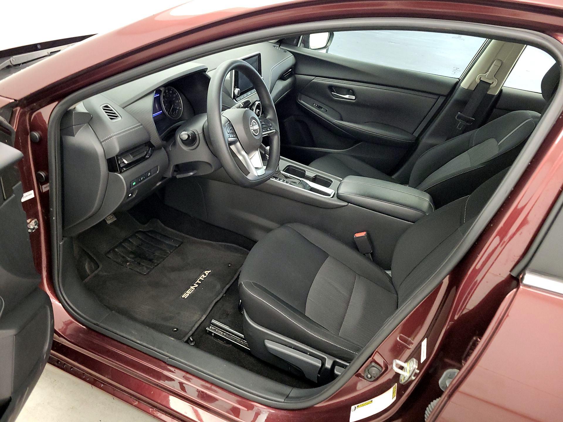 Thumbnail: 2024 Nissan Sentra - 11