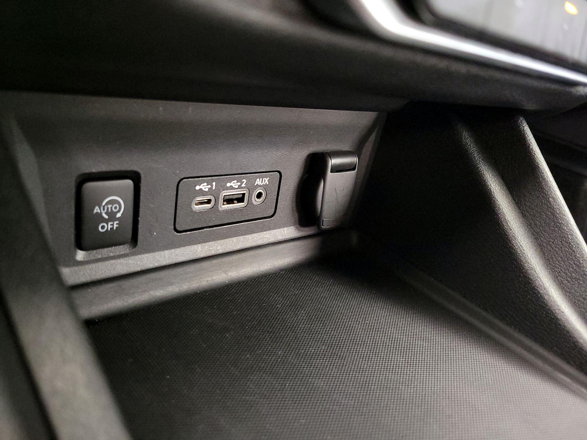 Thumbnail: 2024 Nissan Sentra - 18