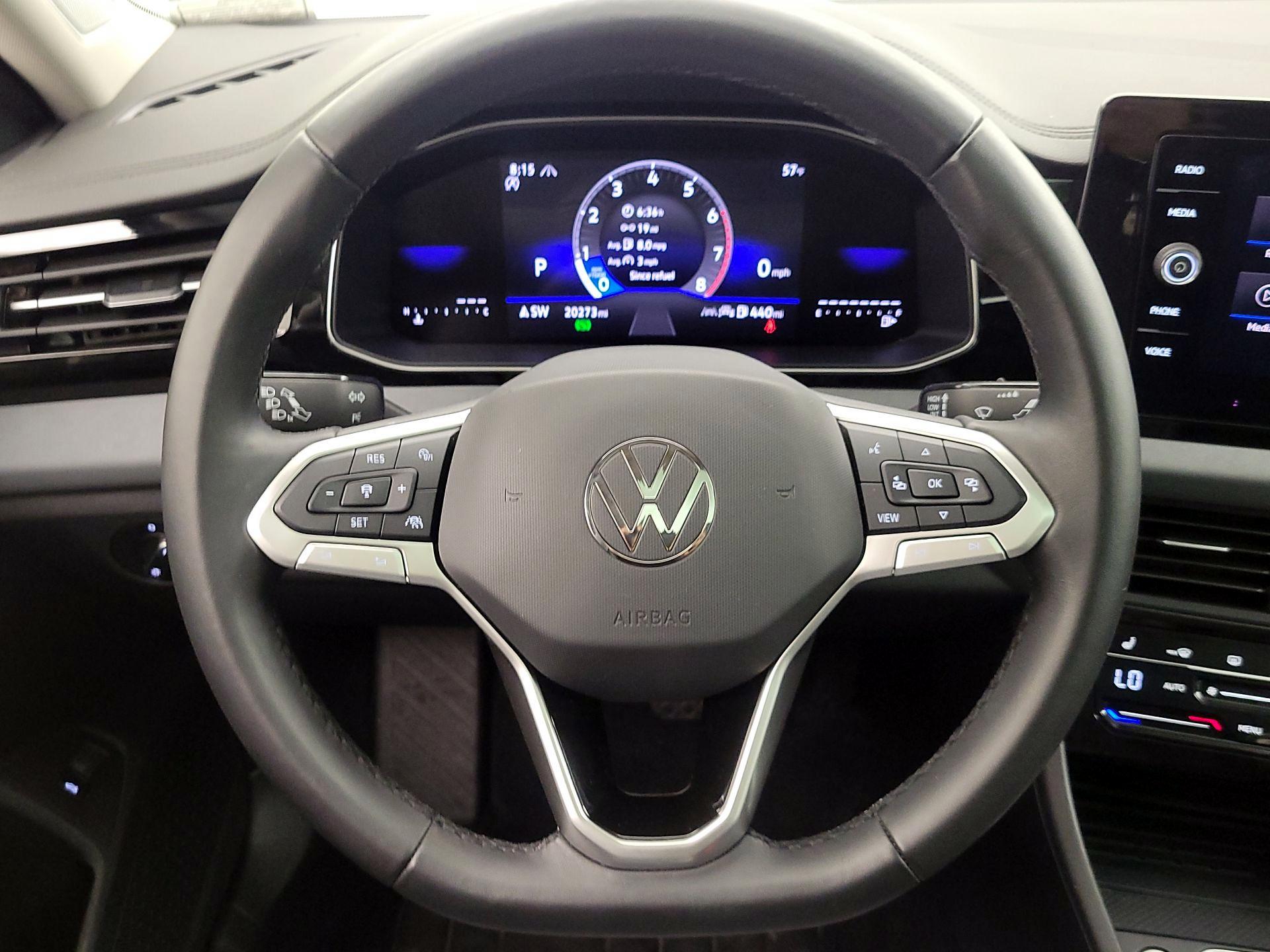 Thumbnail: 2025 Volkswagen Jetta - 10