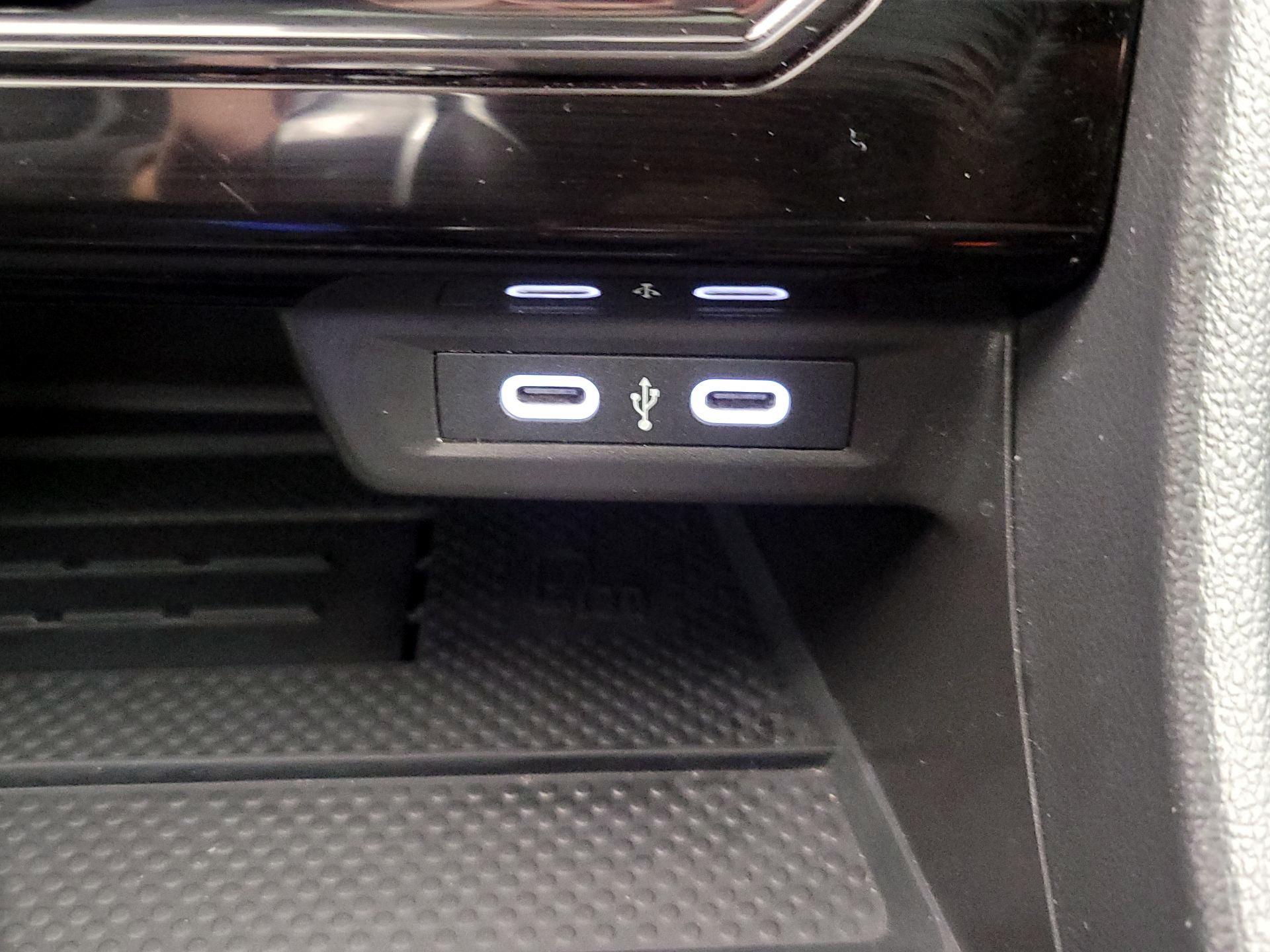 Thumbnail: 2025 Volkswagen Jetta - 18