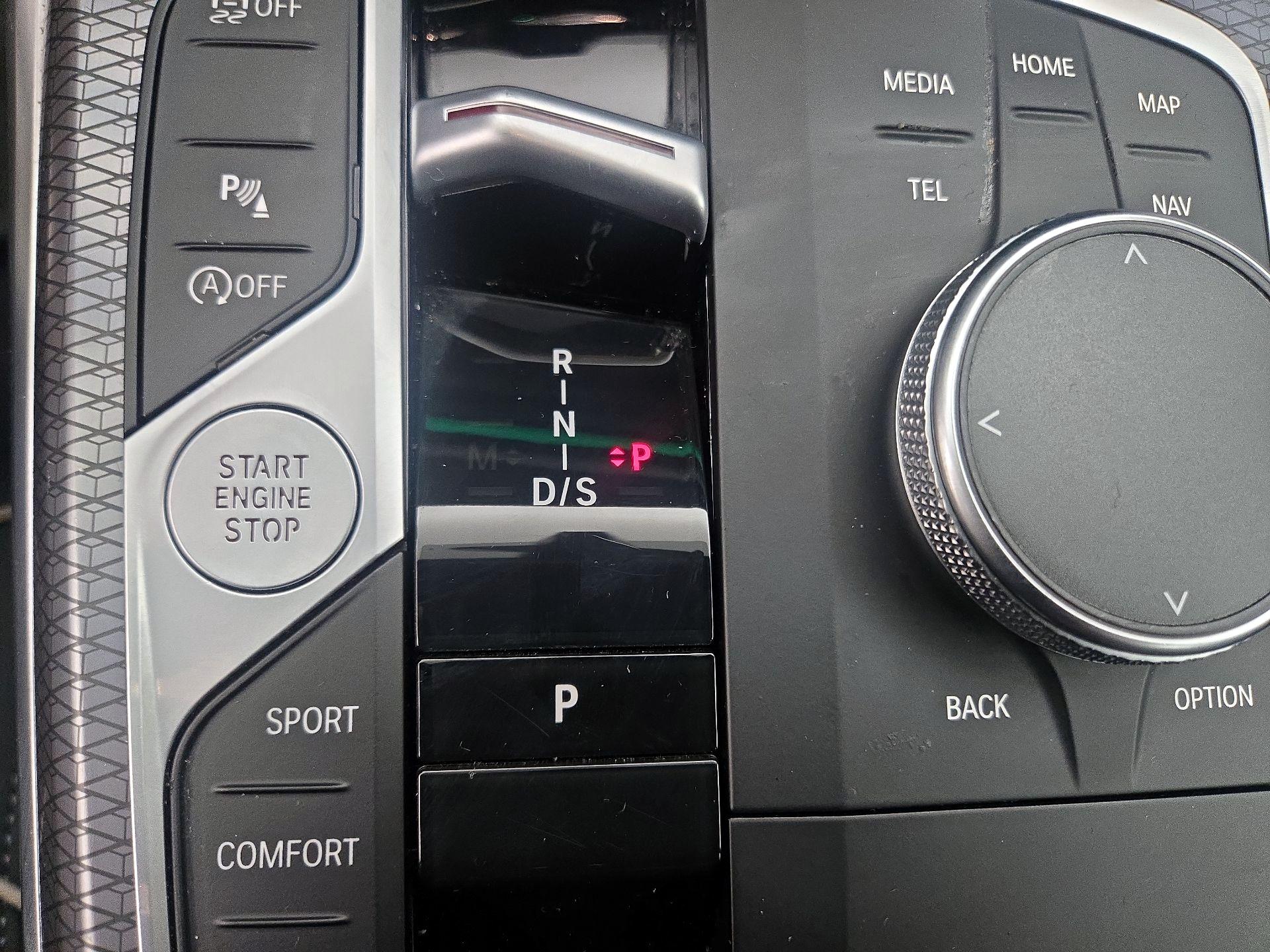 Thumbnail: 2025 BMW 4 Series - 18