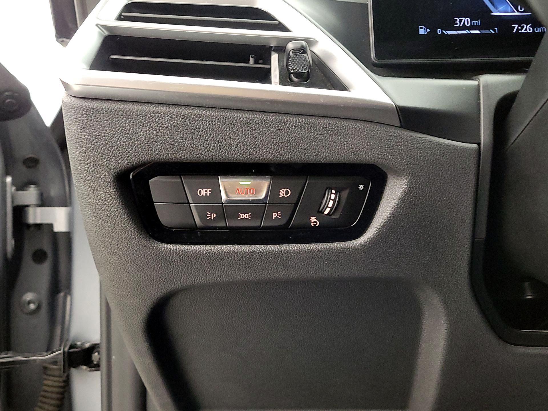 Thumbnail: 2025 BMW 4 Series - 13