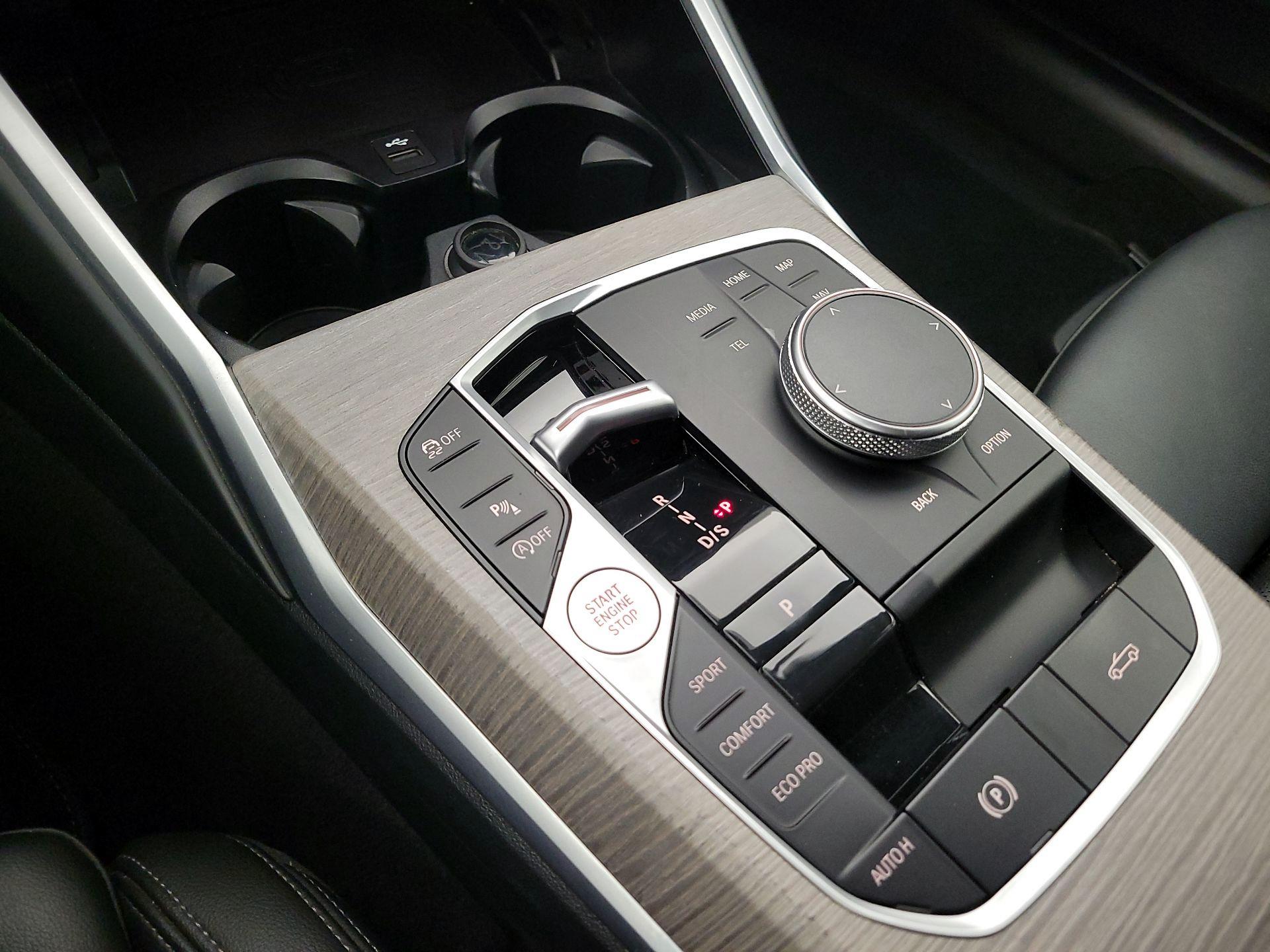 Thumbnail: 2025 BMW 4 Series - 18