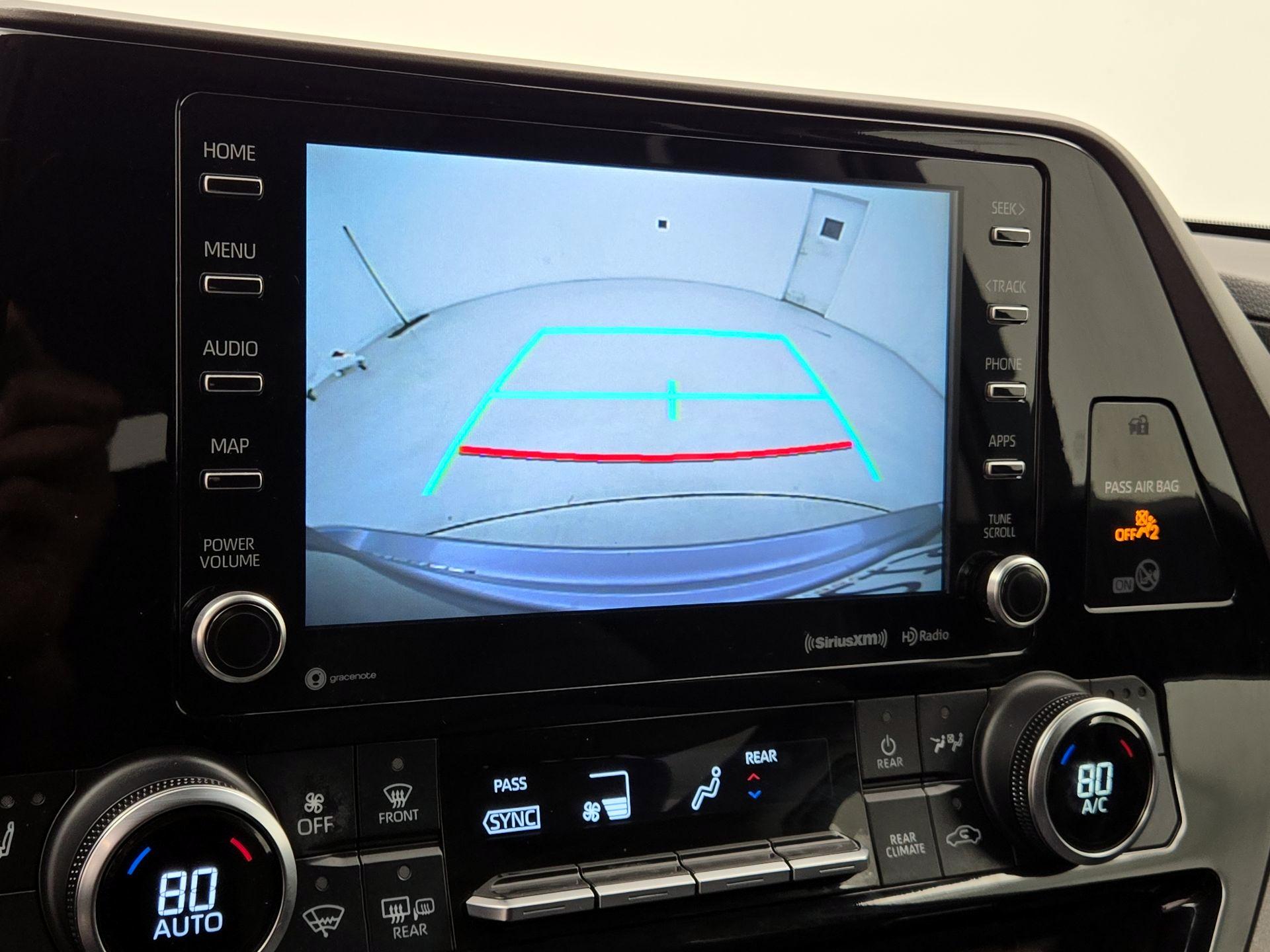 Thumbnail: 2021 Toyota Highlander - 14