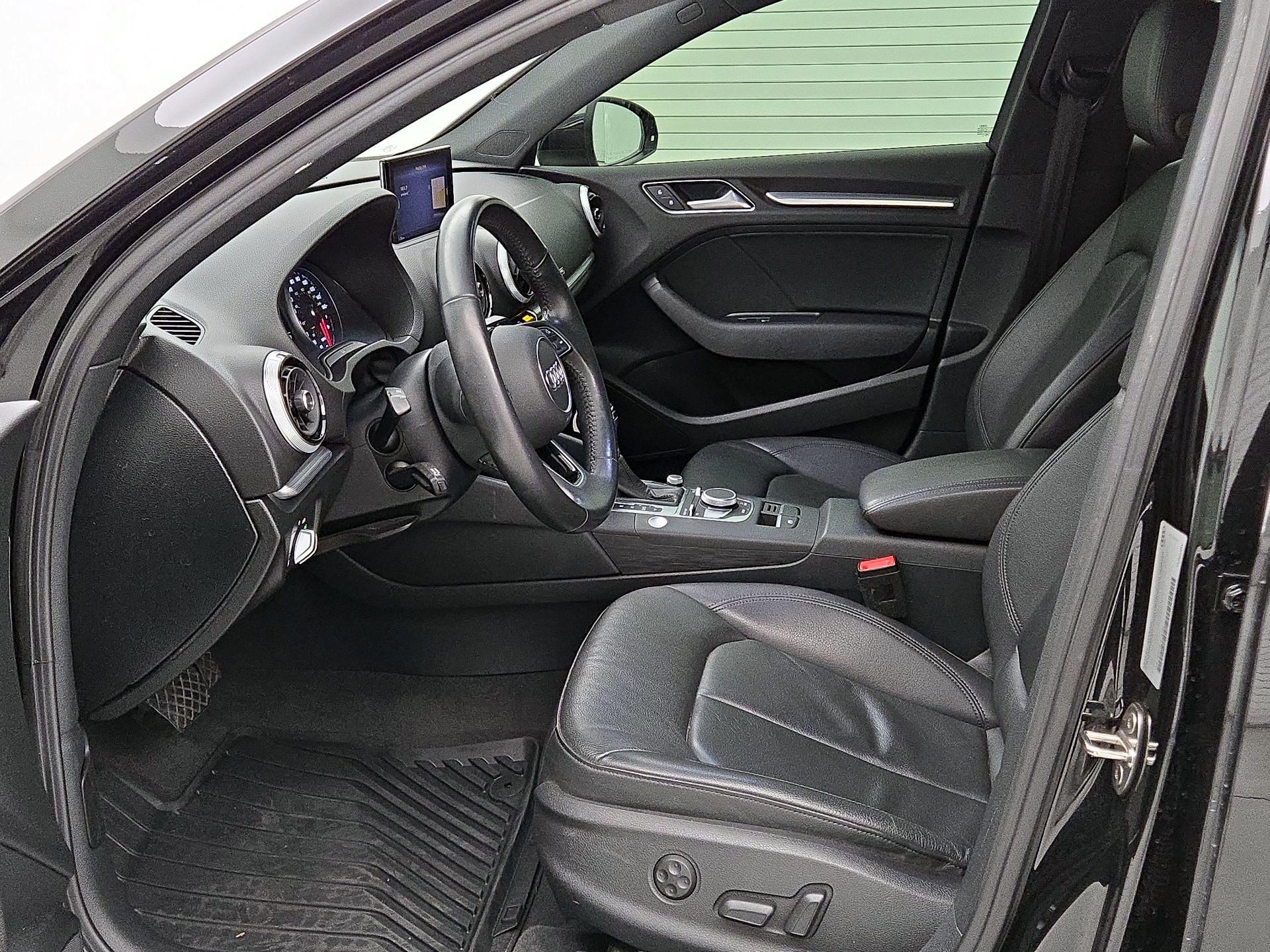 Thumbnail: 2019 Audi A3 - 11