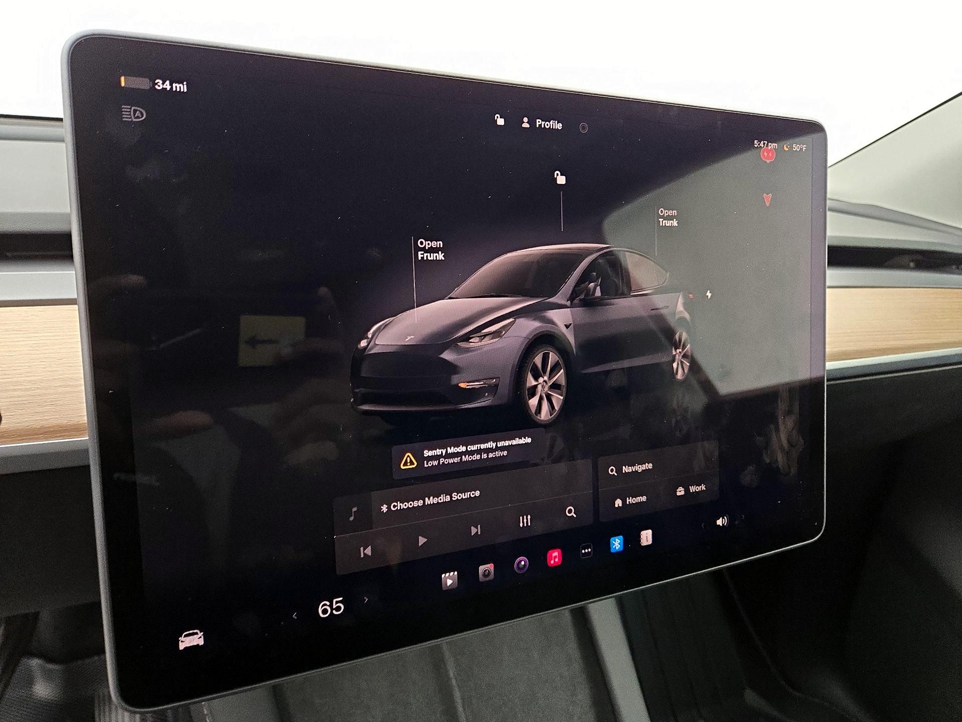 Thumbnail: 2023 Tesla Model Y - 14