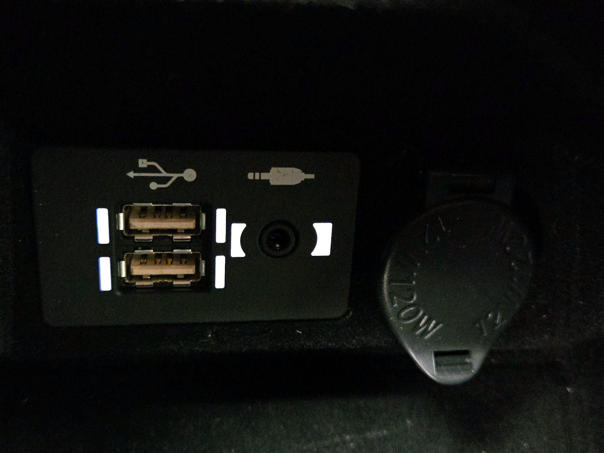 Thumbnail: 2025 Lexus IS - 18