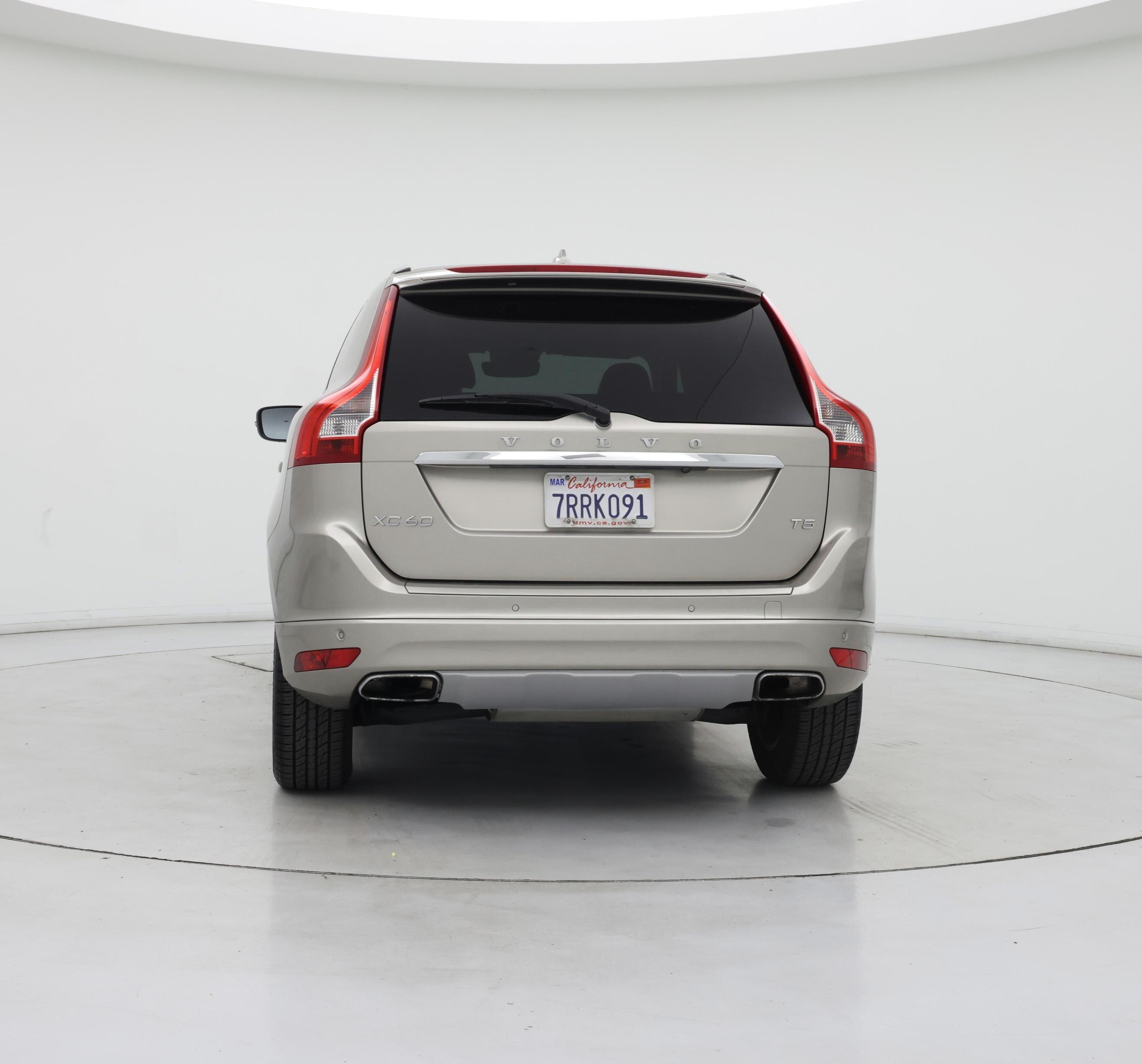 Thumbnail: 2016 Volvo XC60 - 6