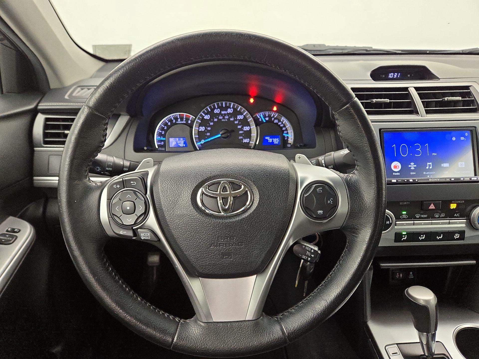 Thumbnail: 2014 Toyota Camry - 10