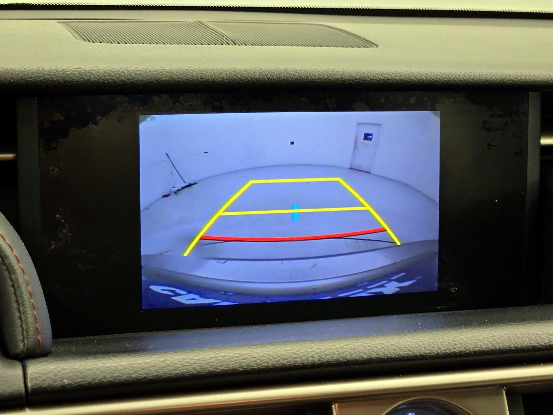 Thumbnail: 2015 Lexus IS - 15