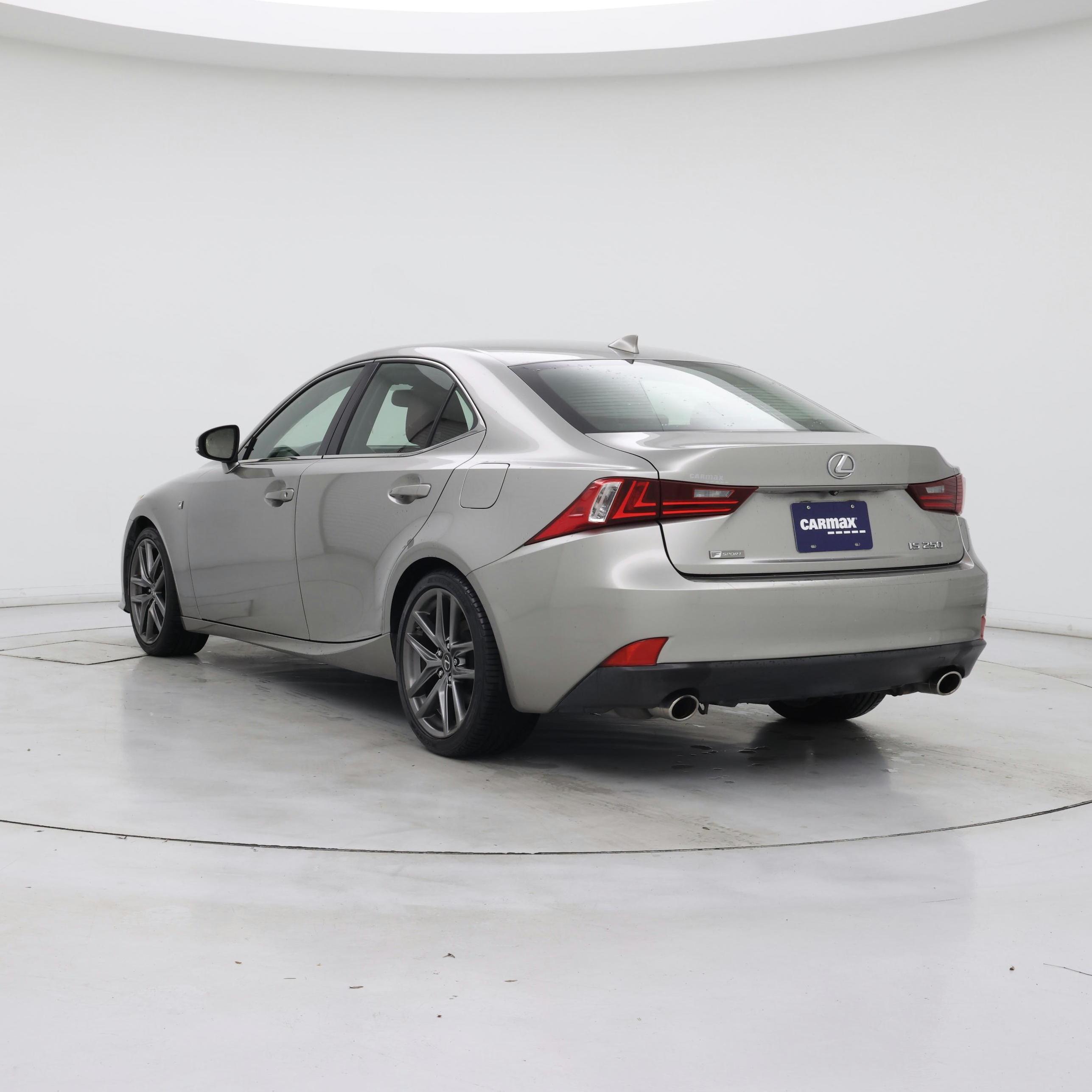 Thumbnail: 2015 Lexus IS - 2