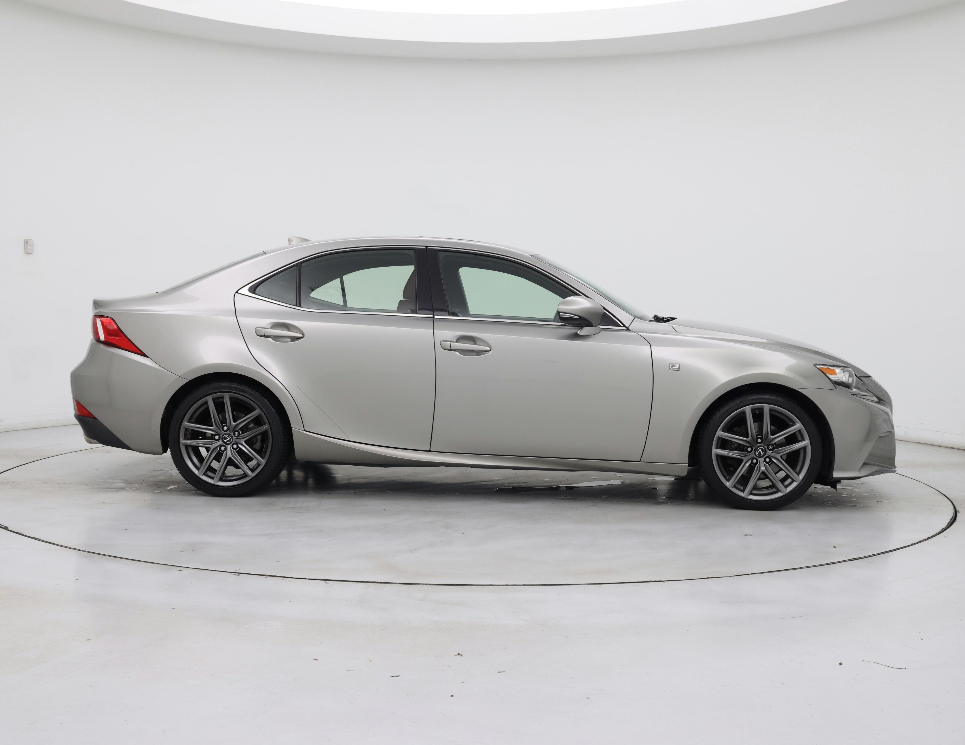 Thumbnail: 2015 Lexus IS - 7