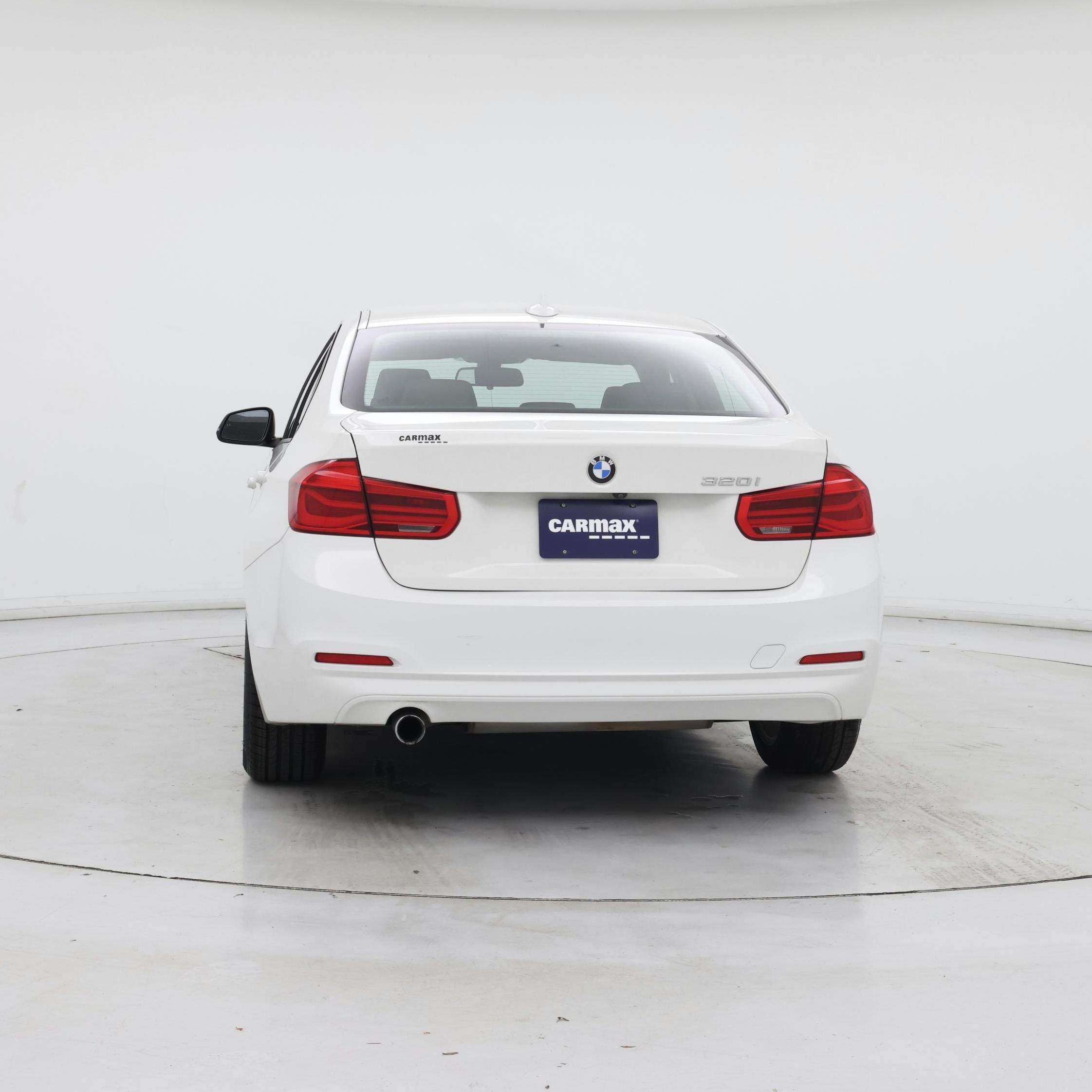 Thumbnail: 2018 BMW 3 Series - 6