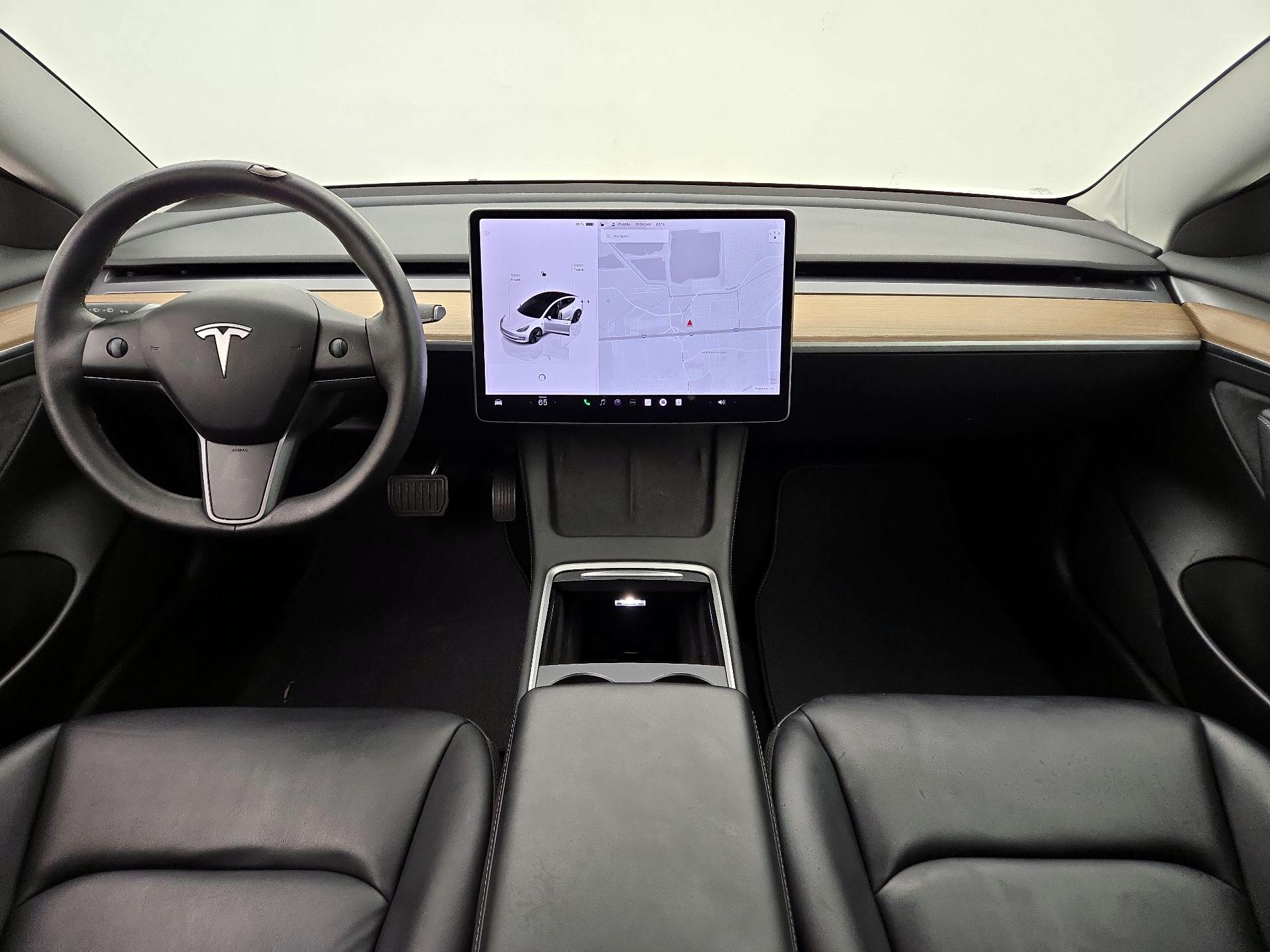 Thumbnail: 2023 Tesla Model 3 - 9