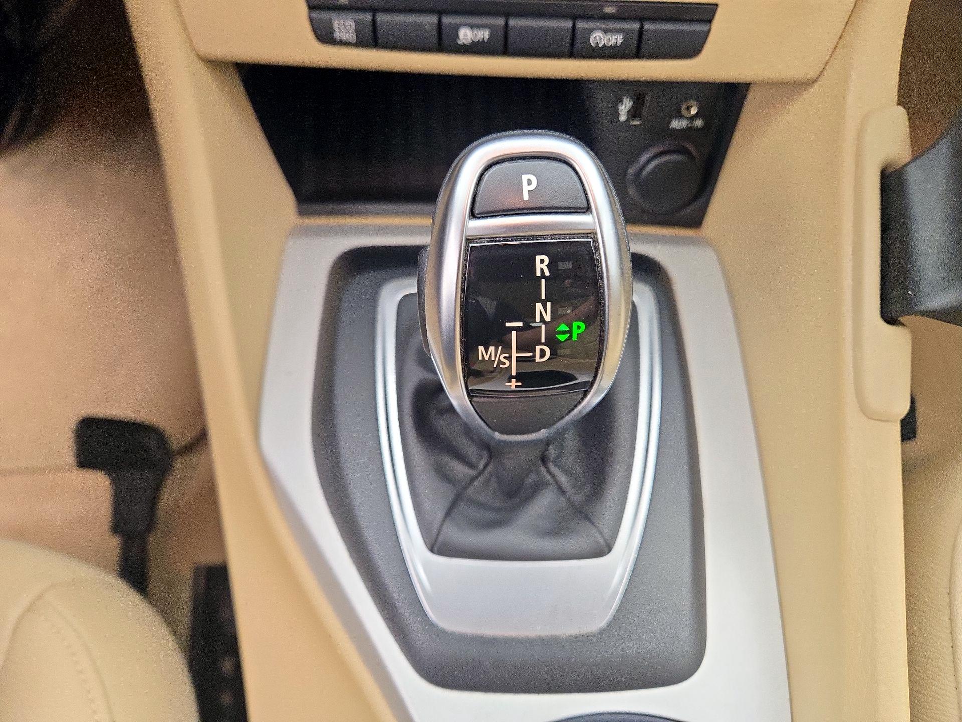 Thumbnail: 2015 BMW X1 - 16