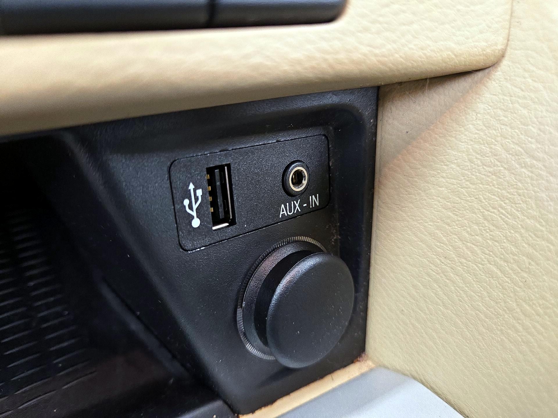 Thumbnail: 2015 BMW X1 - 17