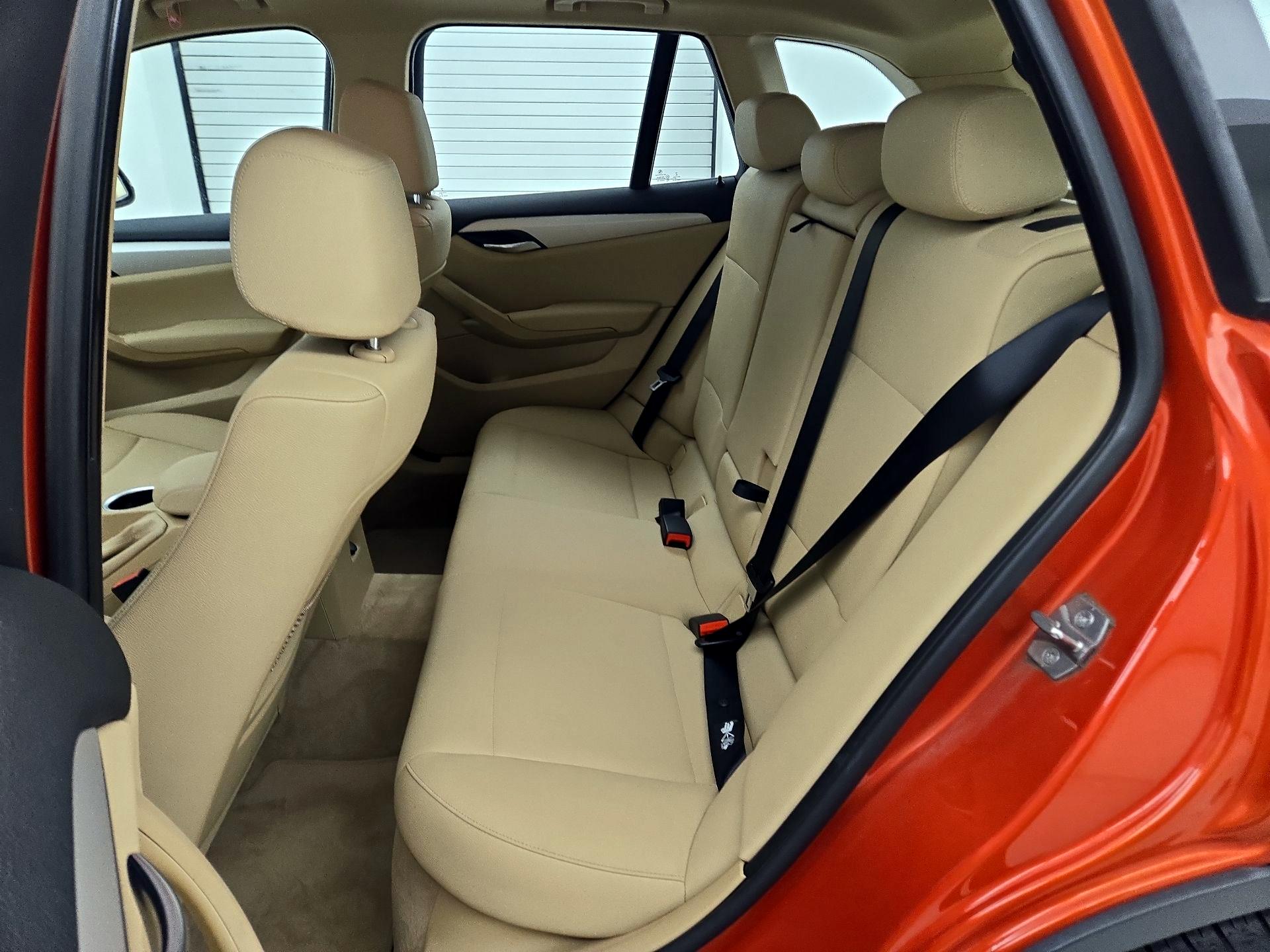 Thumbnail: 2015 BMW X1 - 18