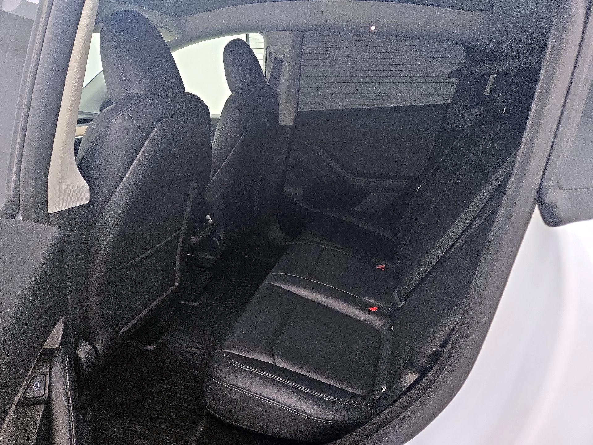 Thumbnail: 2024 Tesla Model Y - 17