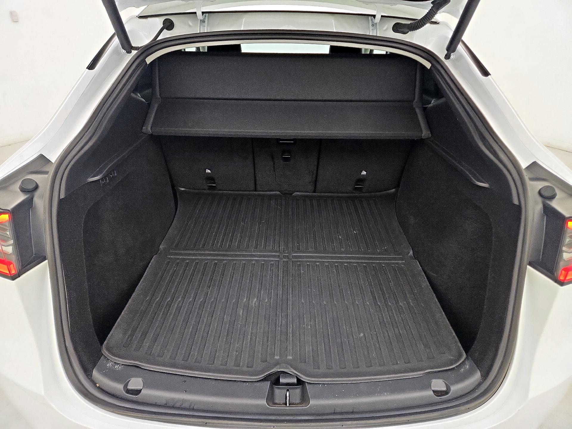 Thumbnail: 2024 Tesla Model Y - 18