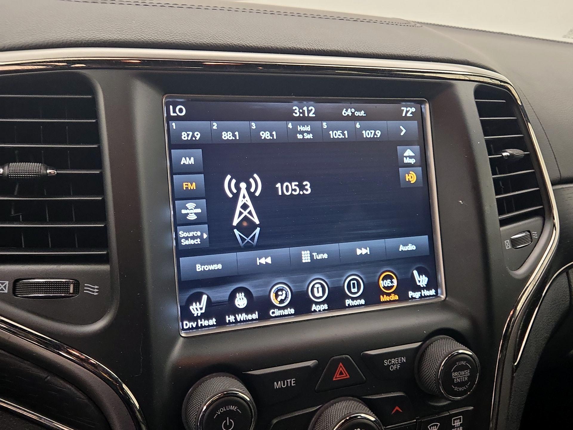 Thumbnail: 2018 Jeep Grand Cherokee - 15