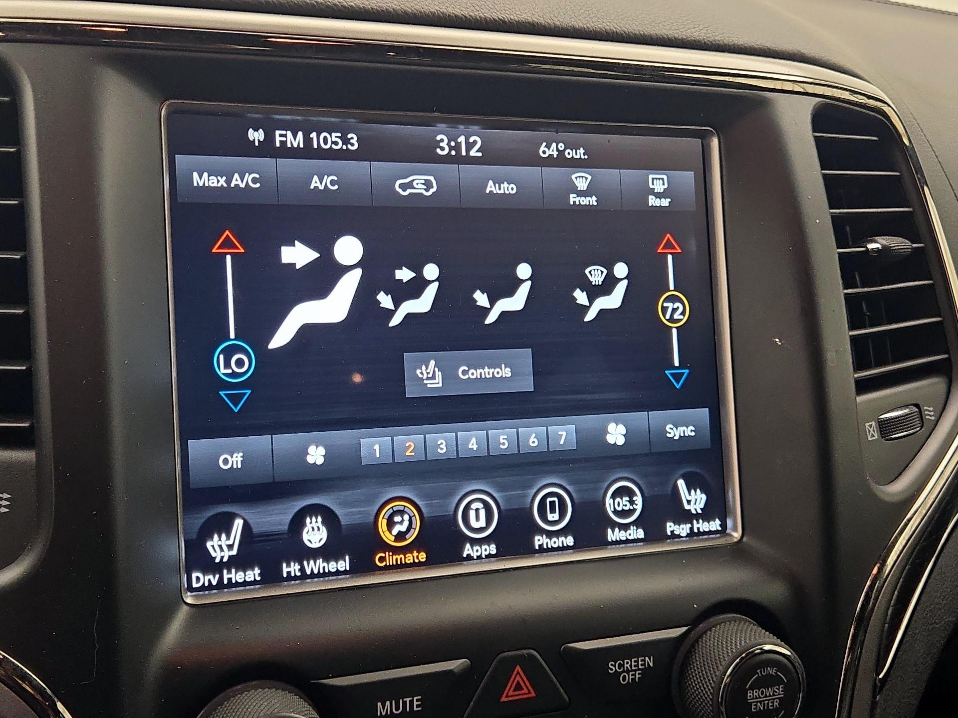 Thumbnail: 2018 Jeep Grand Cherokee - 16