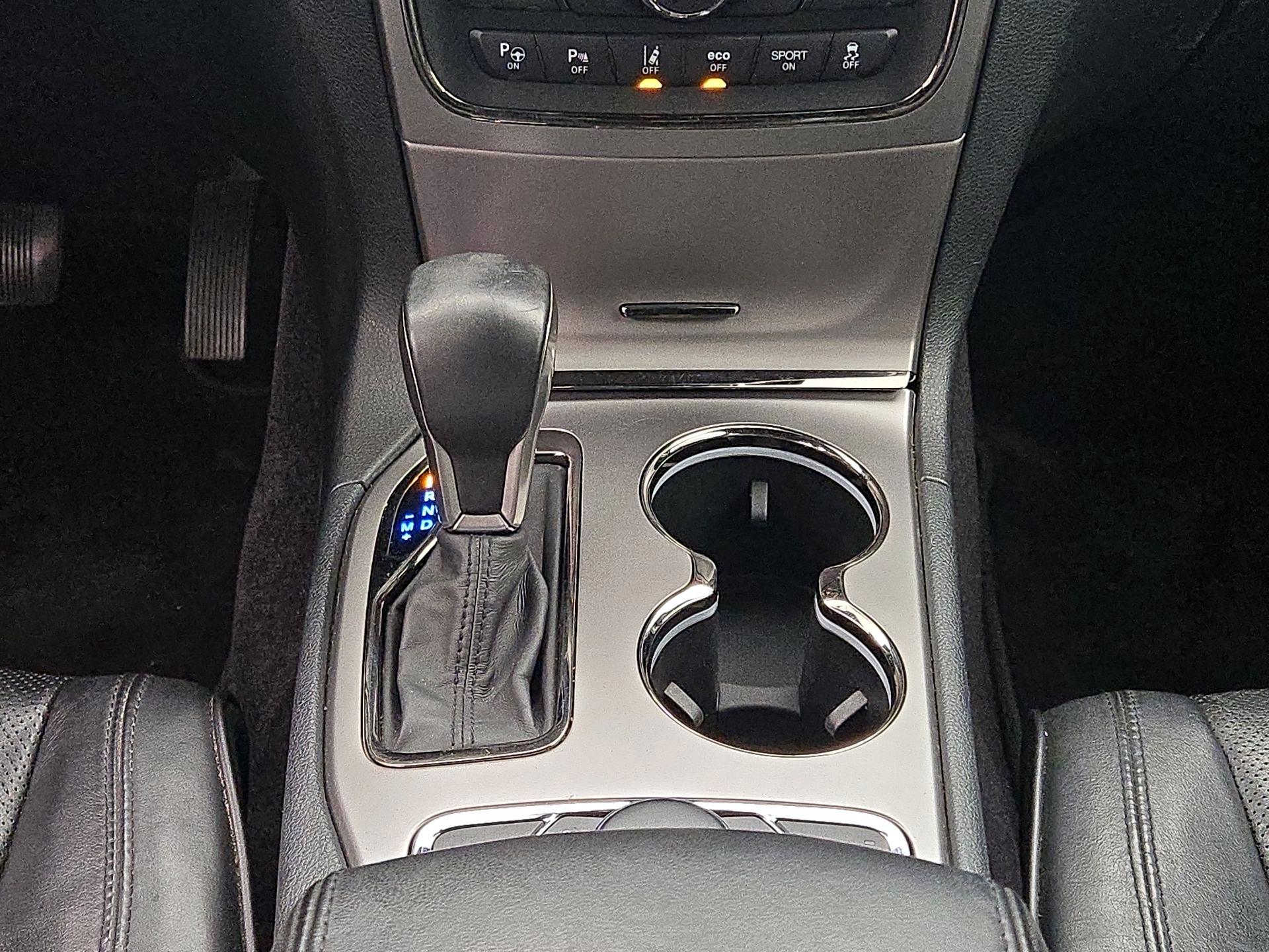 Thumbnail: 2018 Jeep Grand Cherokee - 17