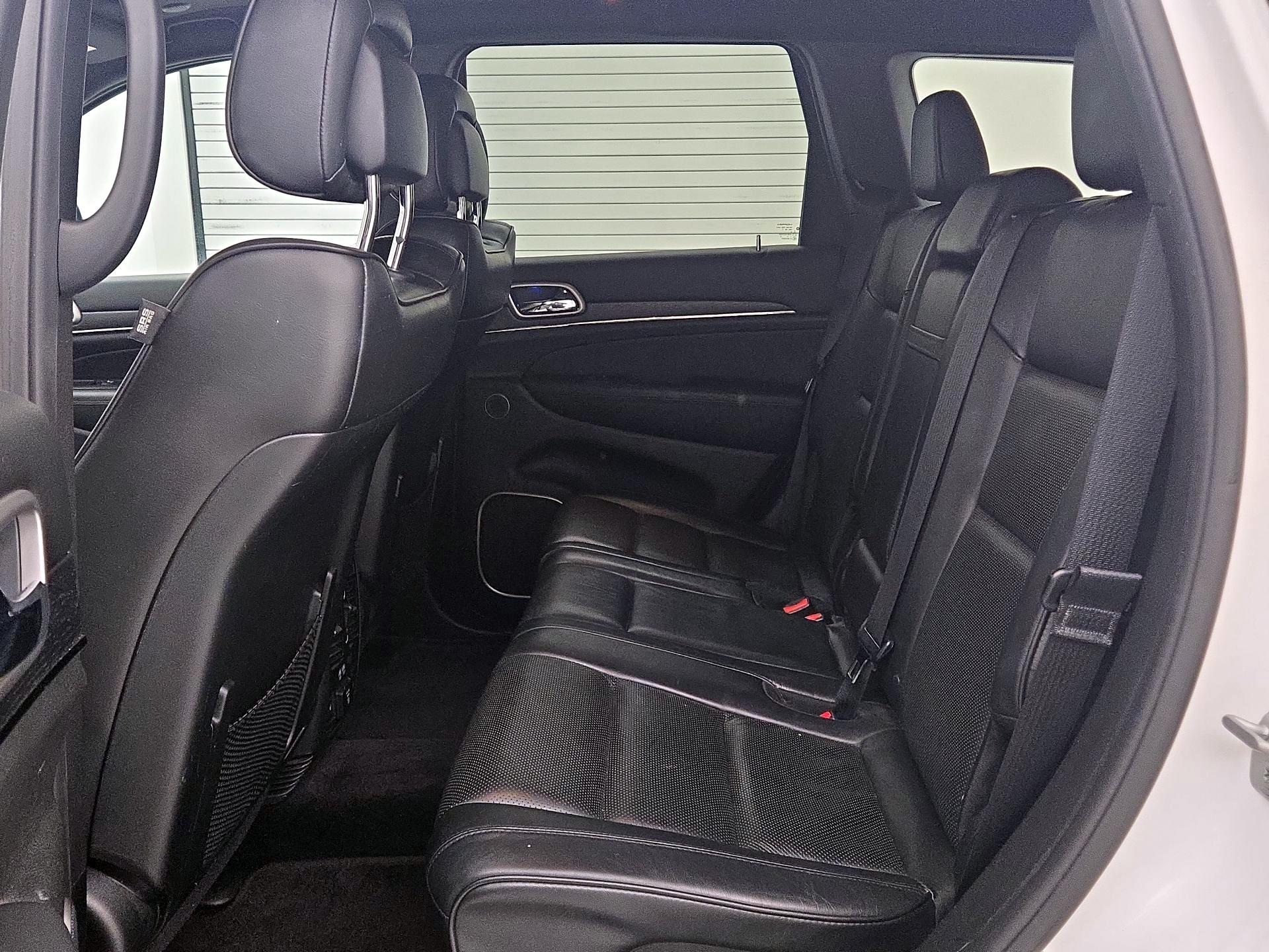 Thumbnail: 2018 Jeep Grand Cherokee - 20