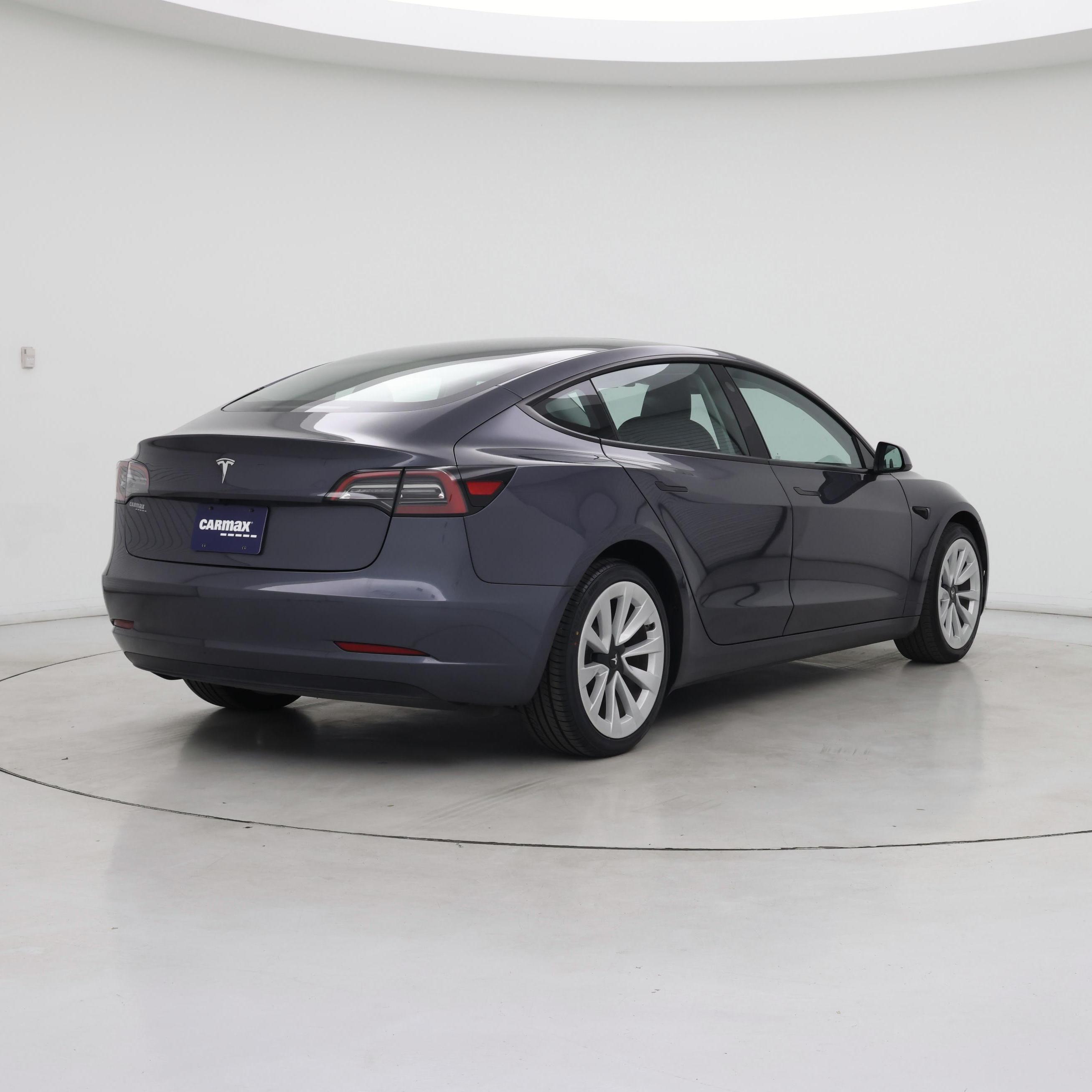 Thumbnail: 2023 Tesla Model 3 - 8