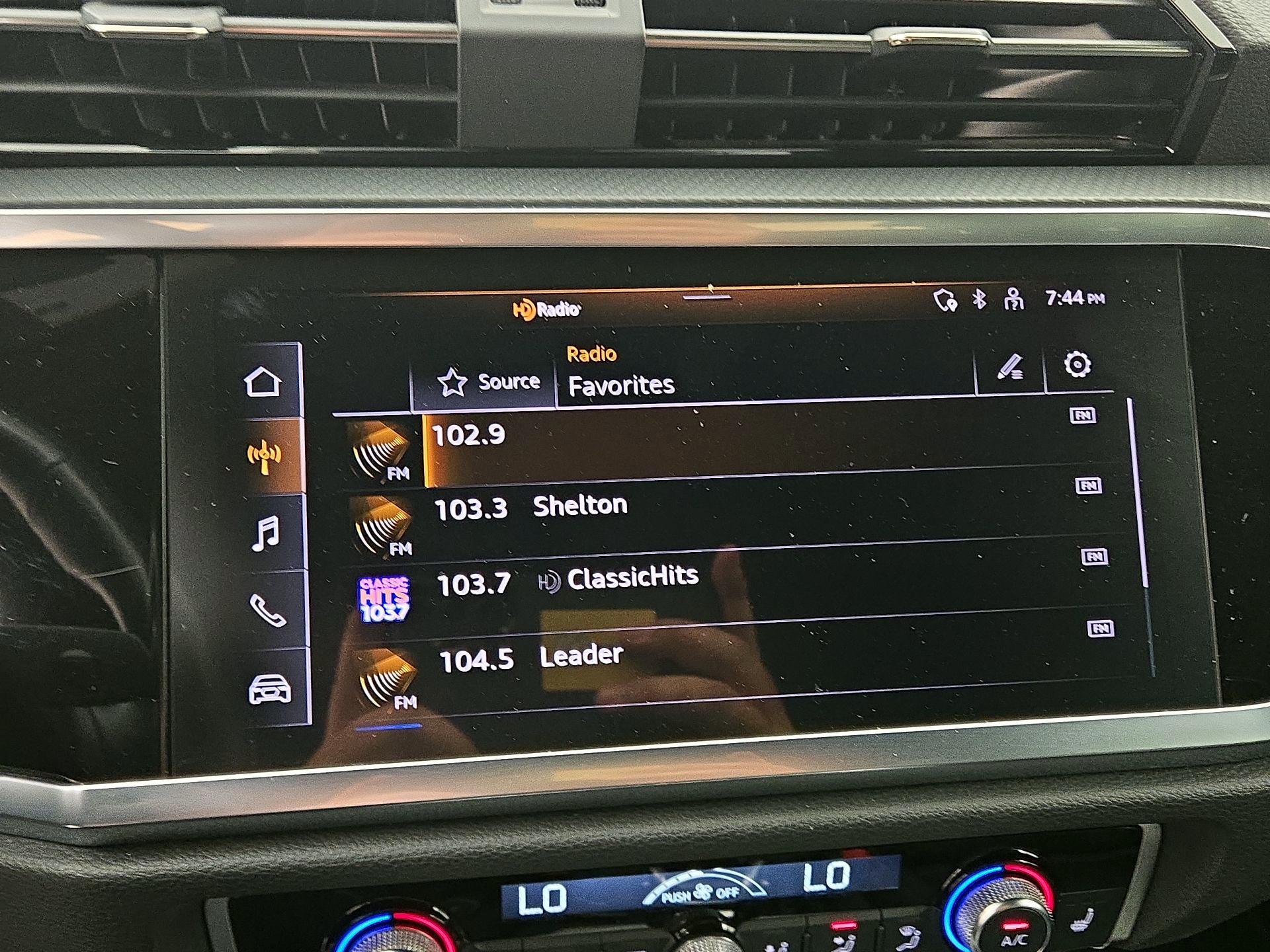 Thumbnail: 2024 Audi Q3 - 15