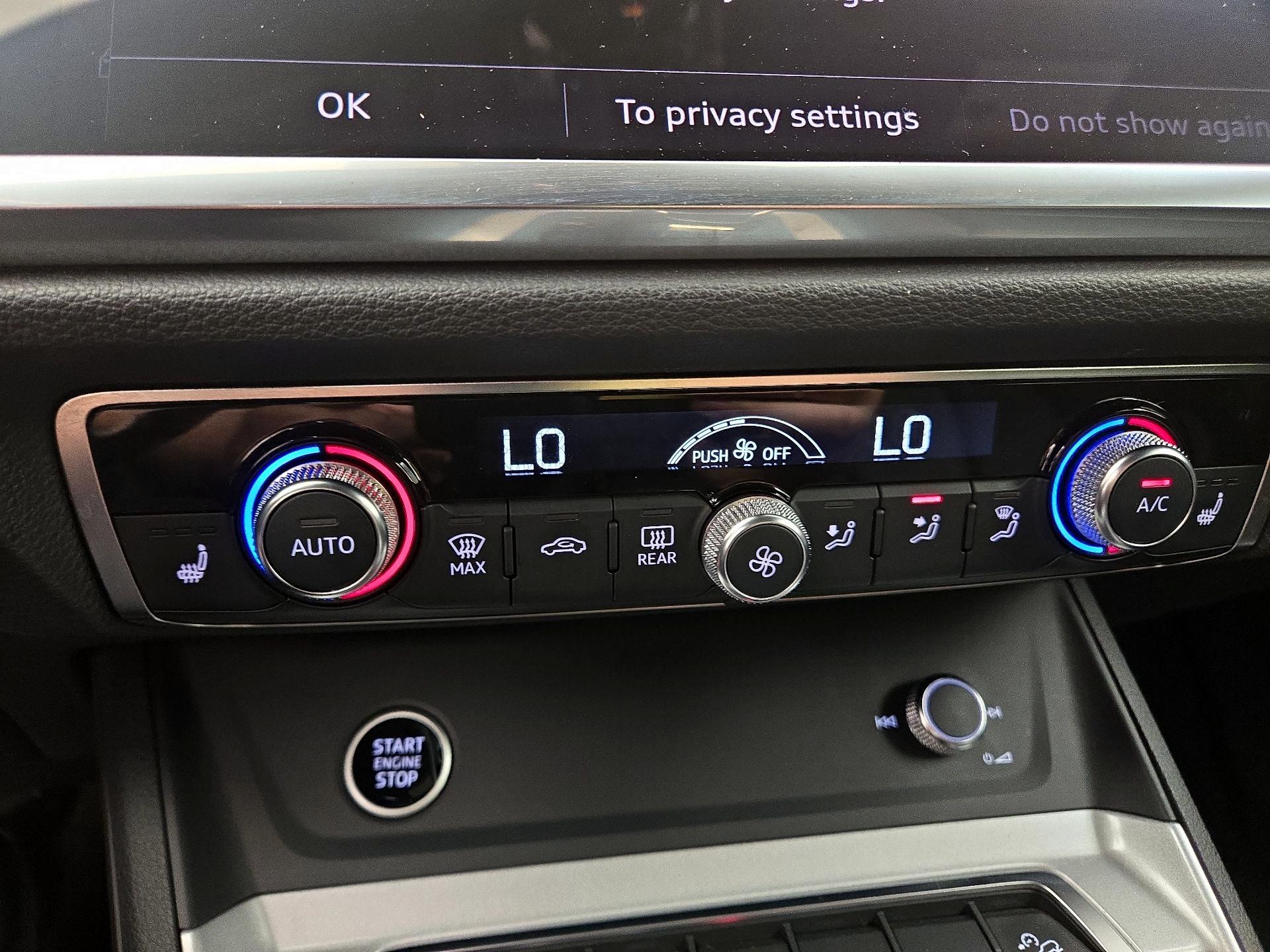 Thumbnail: 2024 Audi Q3 - 16