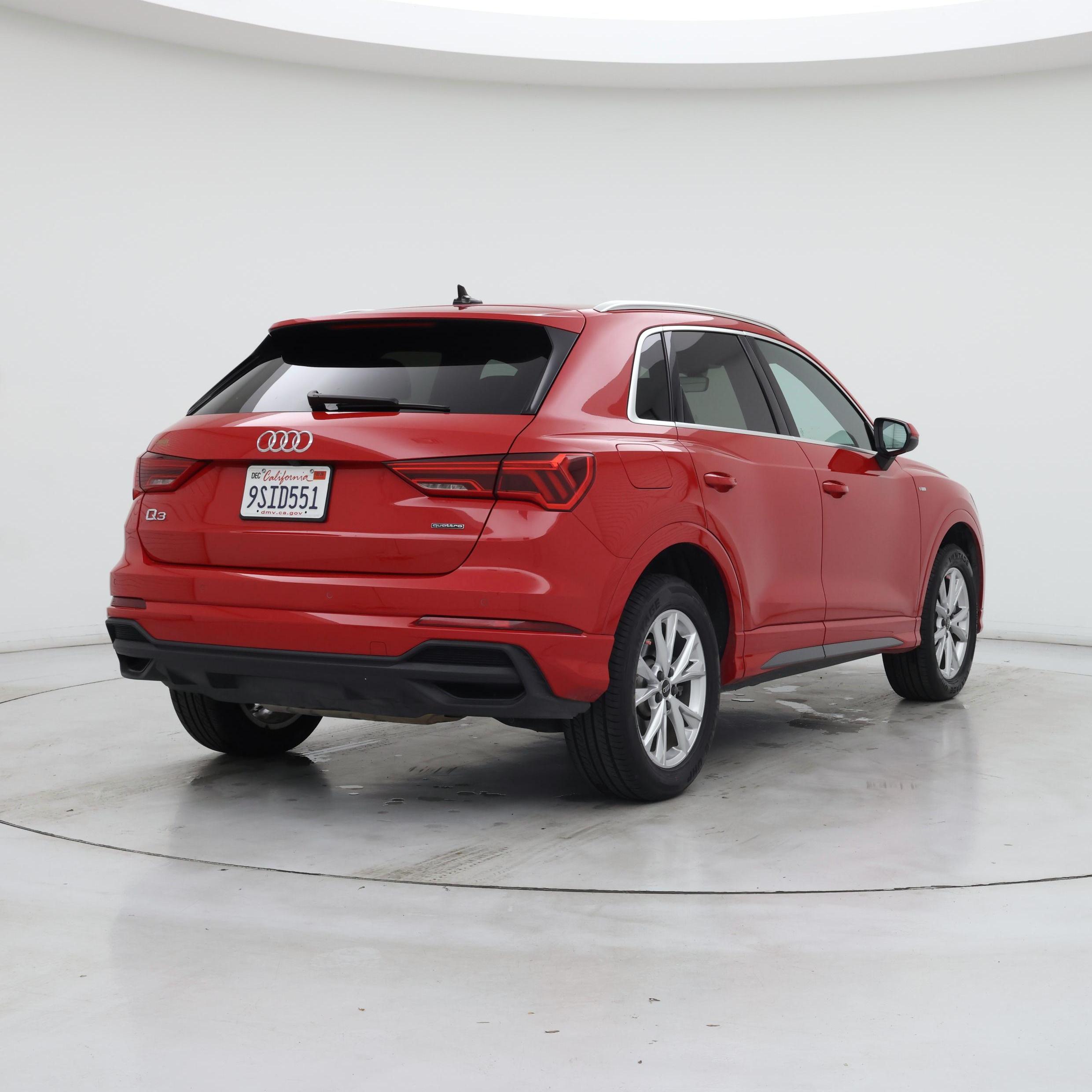 Thumbnail: 2024 Audi Q3 - 8
