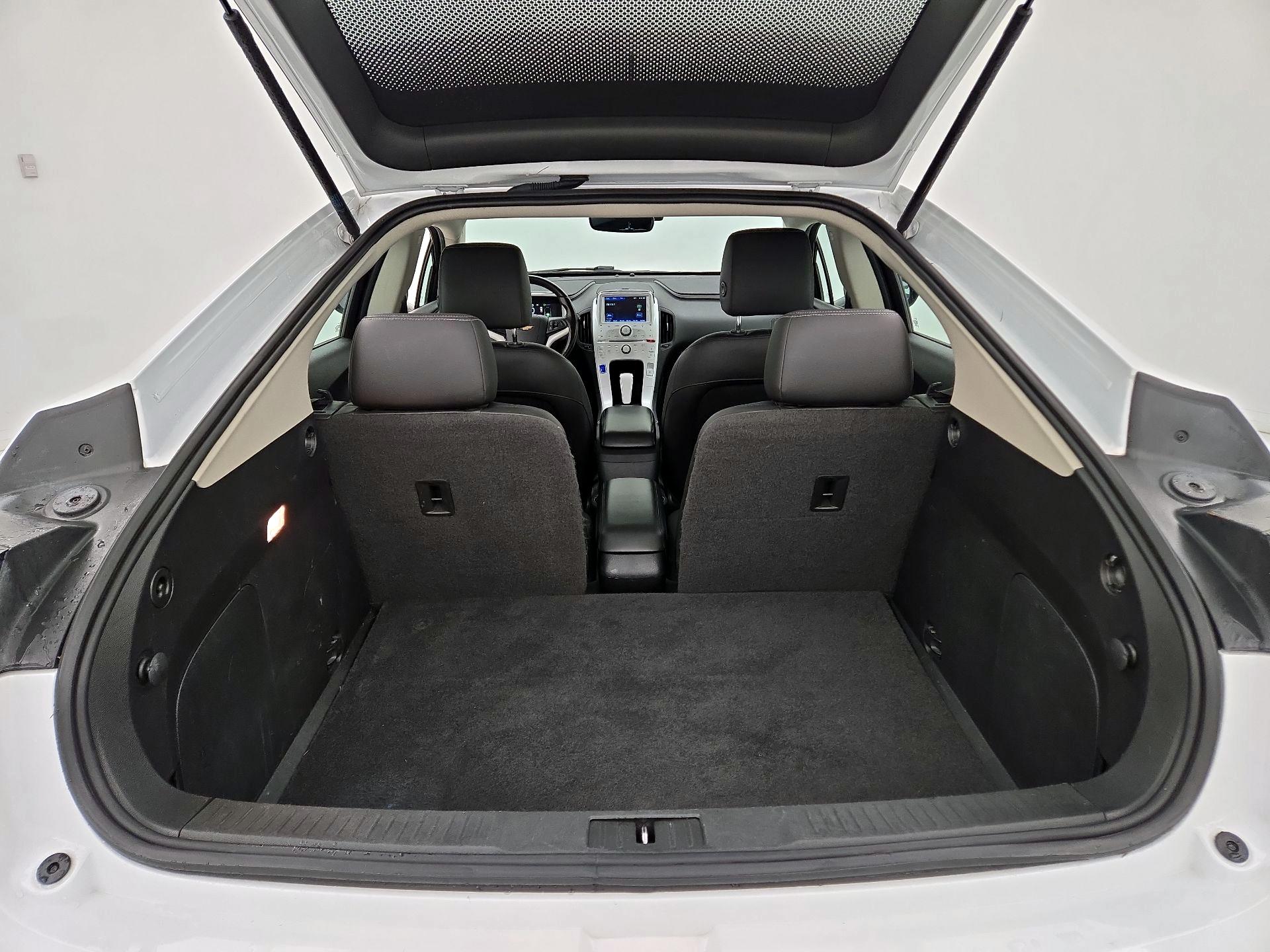 Thumbnail: 2015 Chevrolet Volt - 19