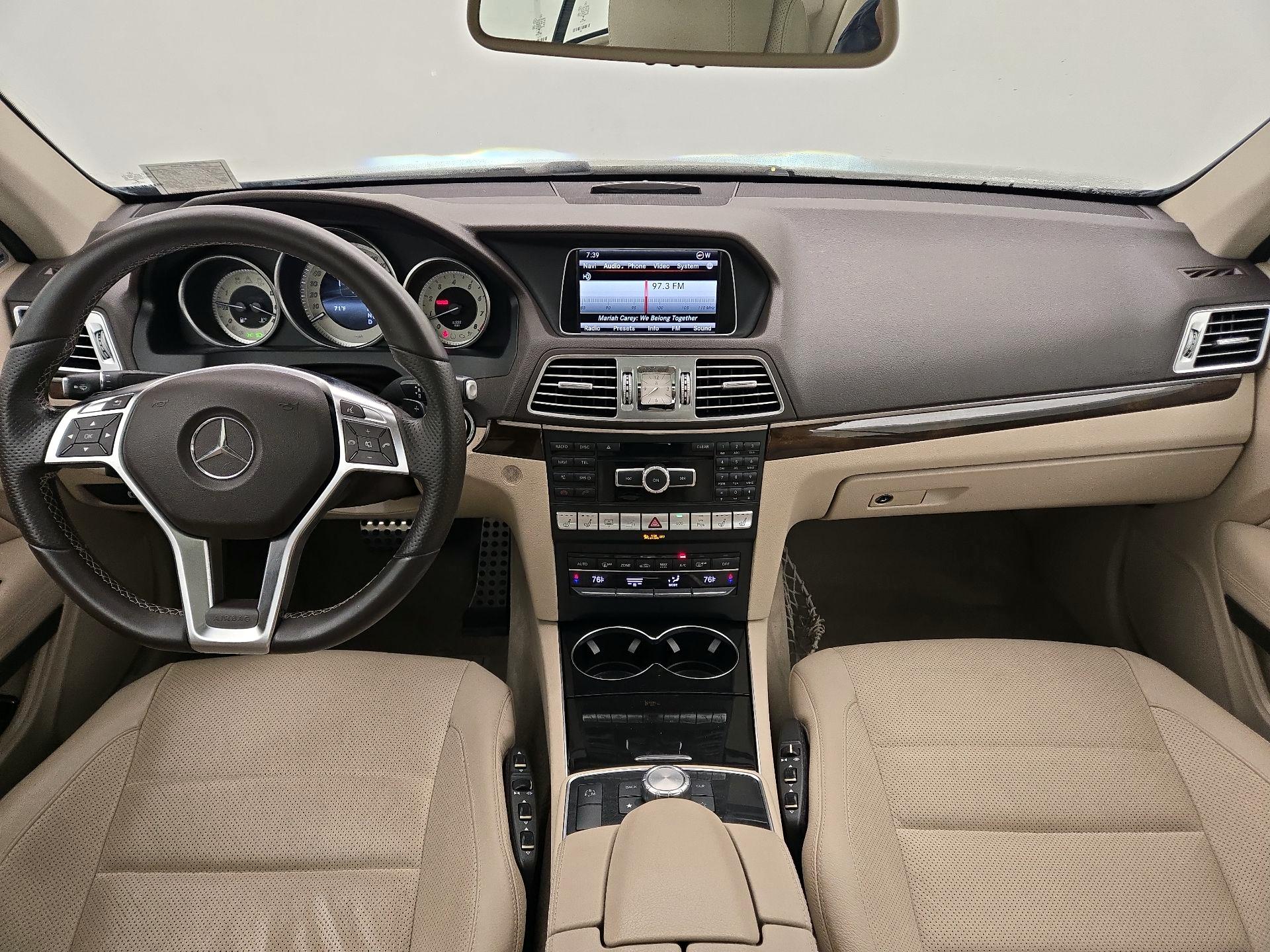 Thumbnail: 2015 Mercedes-Benz E-Class - 9