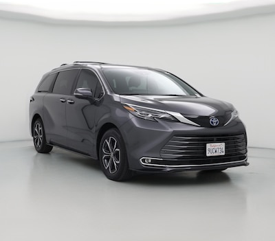 2025 Toyota Sienna Platinum