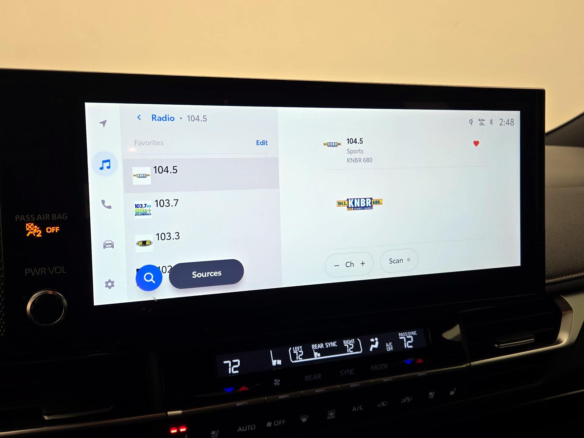 Thumbnail: 2025 Toyota Sienna - 15