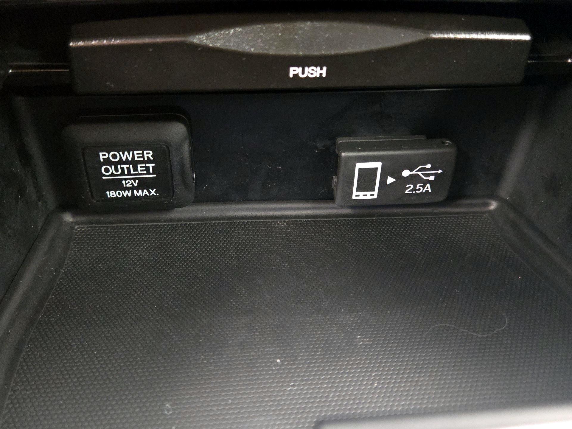 Thumbnail: 2018 Acura TLX - 19