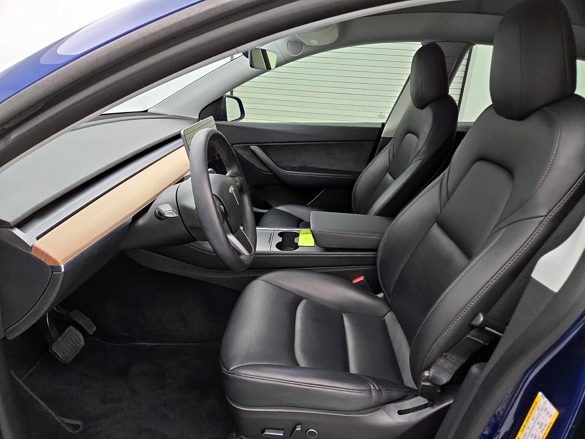 Thumbnail: 2022 Tesla Model Y - 11