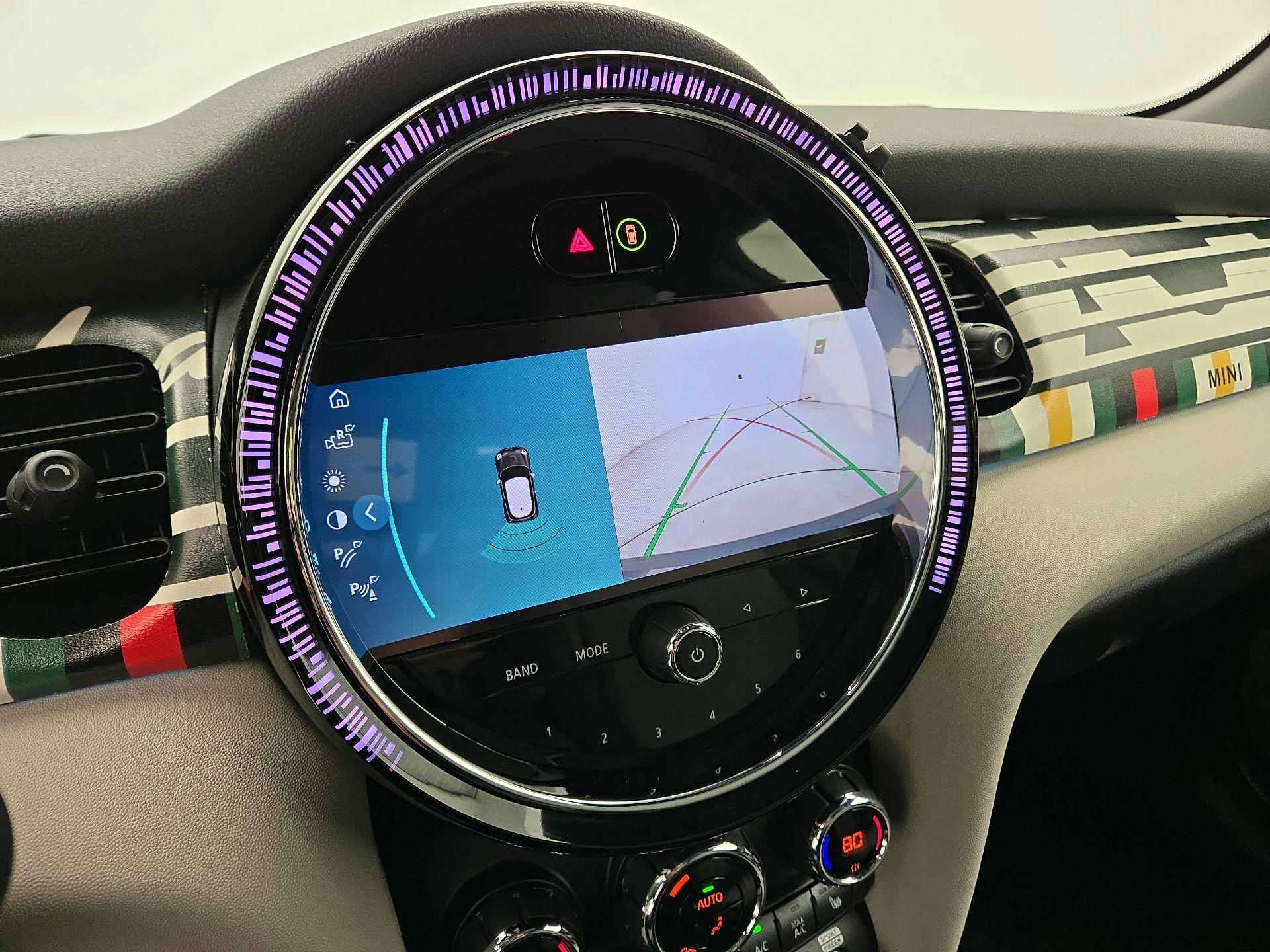 Thumbnail: 2022 MINI Cooper Hardtop - 15