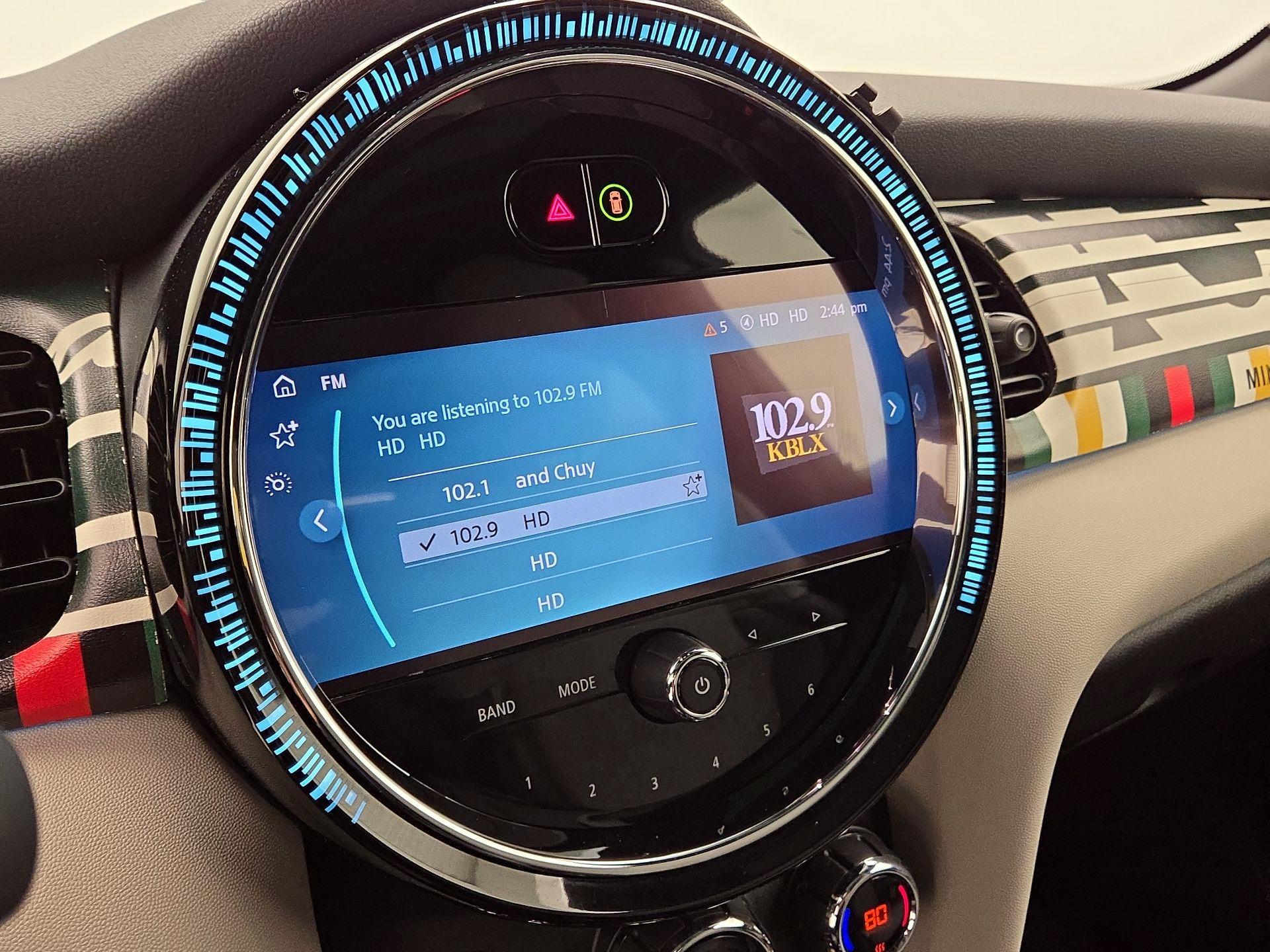 Thumbnail: 2022 MINI Cooper Hardtop - 16