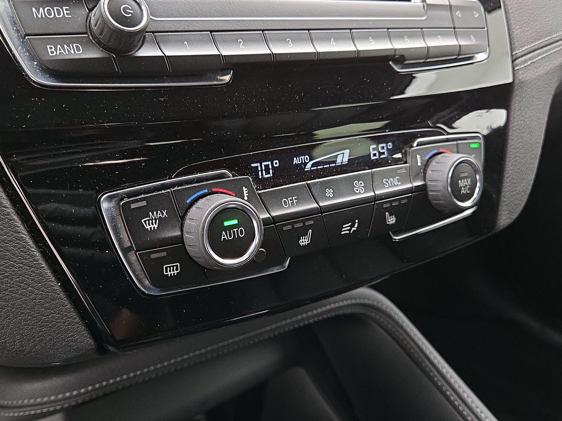 Thumbnail: 2020 BMW X2 - 16