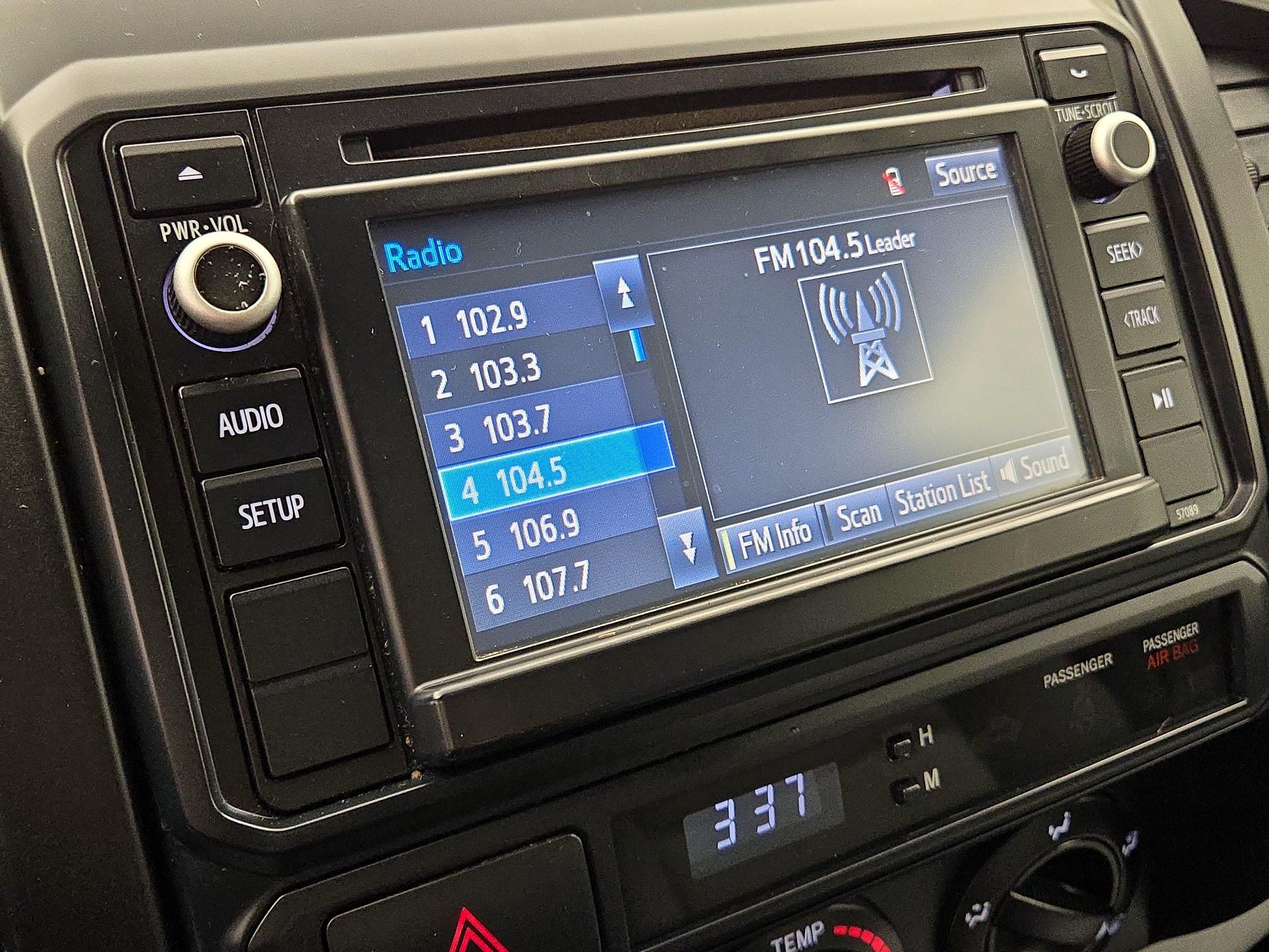 Thumbnail: 2014 Toyota Tacoma - 14